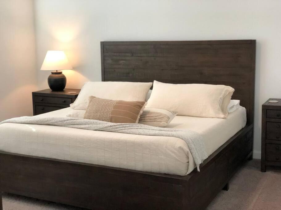 Four-Bedroom House photo 1