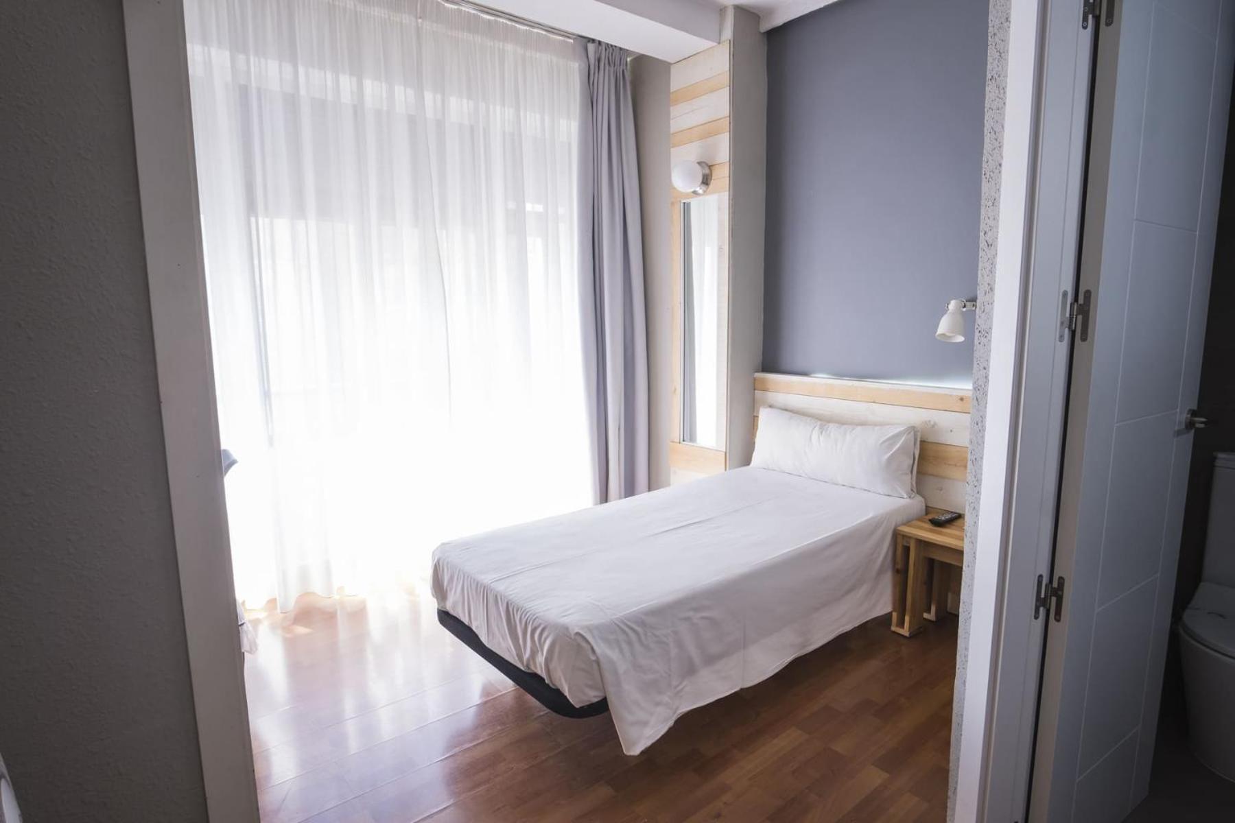 Single Room photo 3