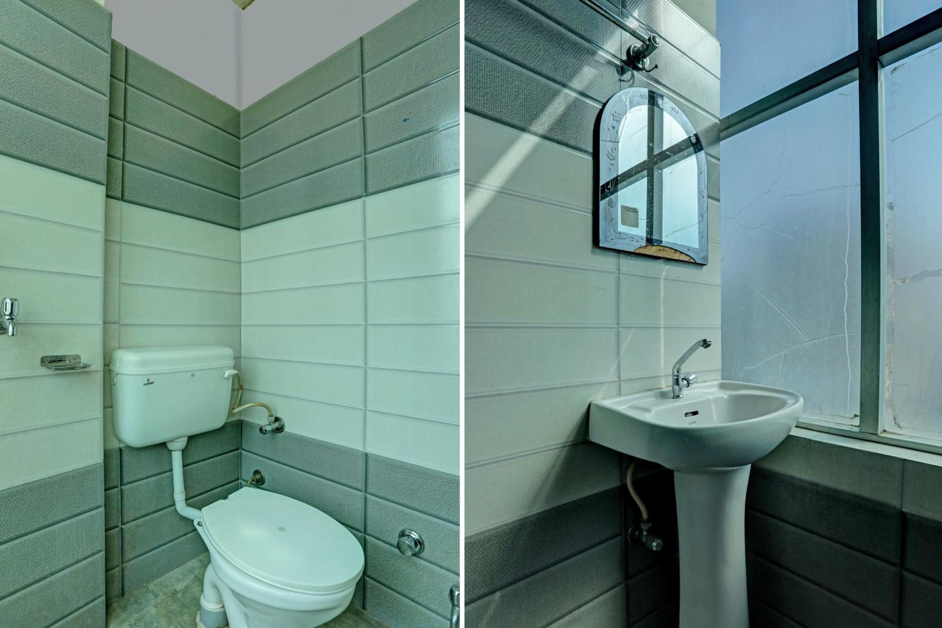 Classic Triple Room photo 2