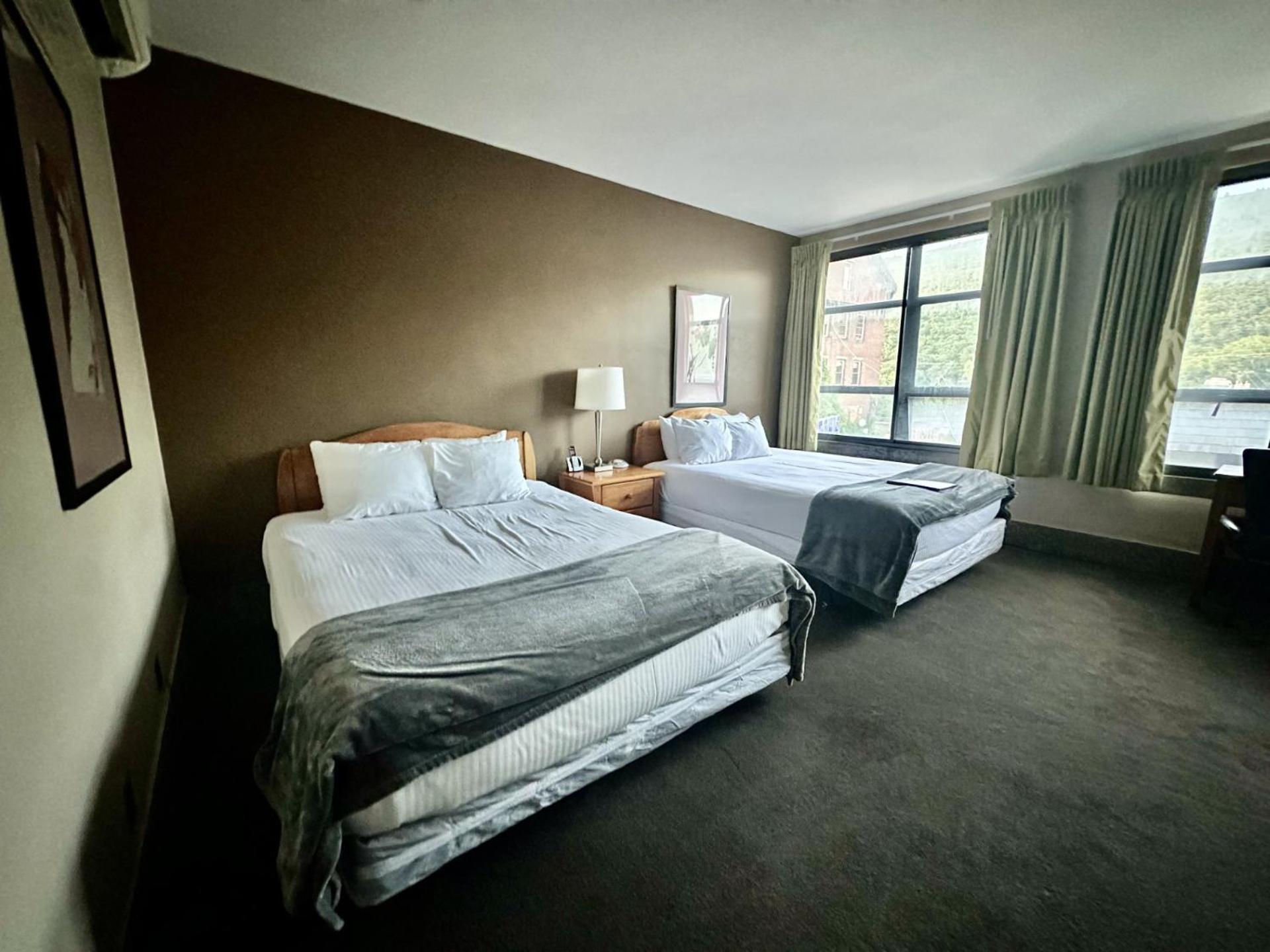 Double Room - Photo 6