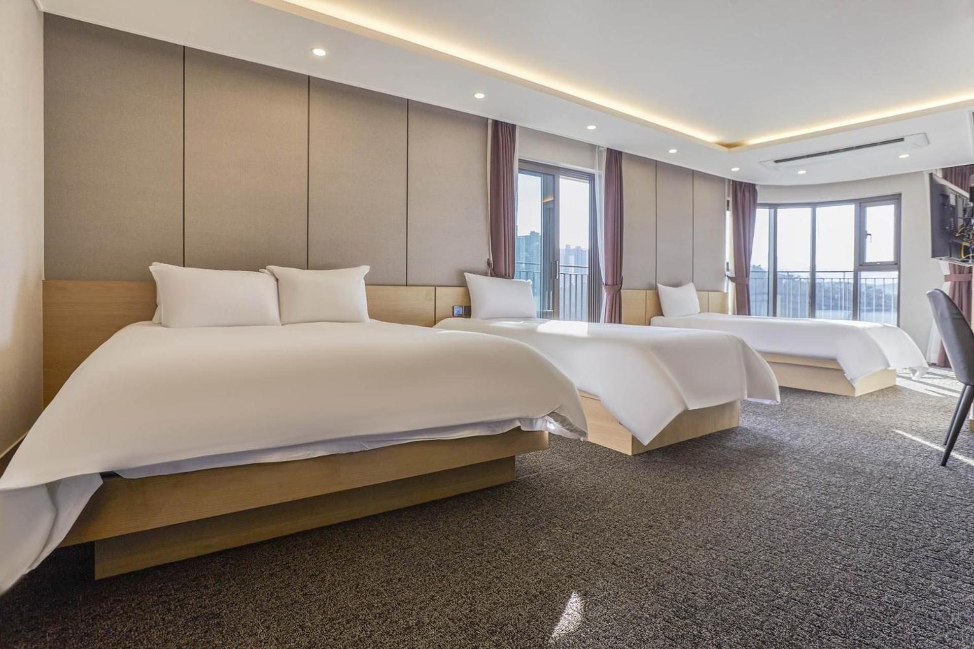 Double Room 7