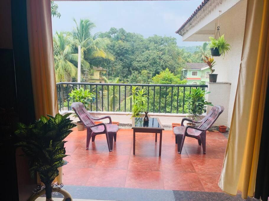 Two-Bedroom Apartment with Balcony photo 2