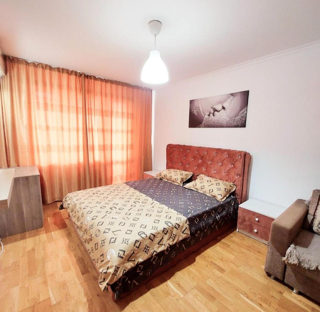 One-Bedroom Apartment with Balcony photo 1