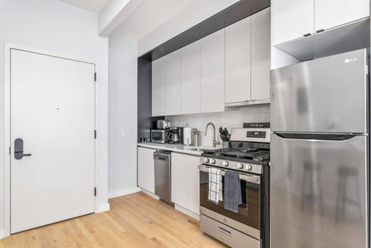 Apartment photo 2