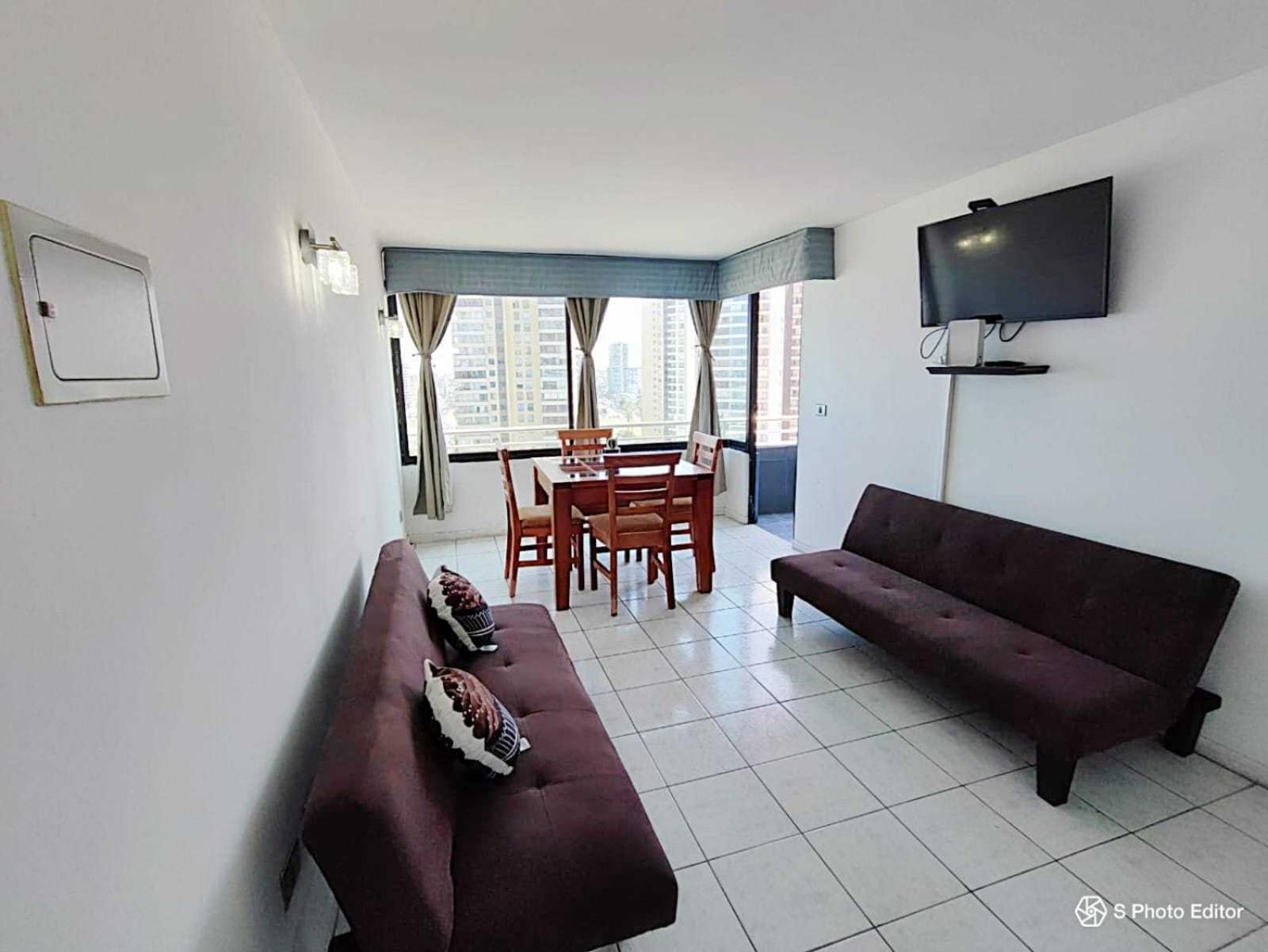 One-Bedroom Apartment photo 1