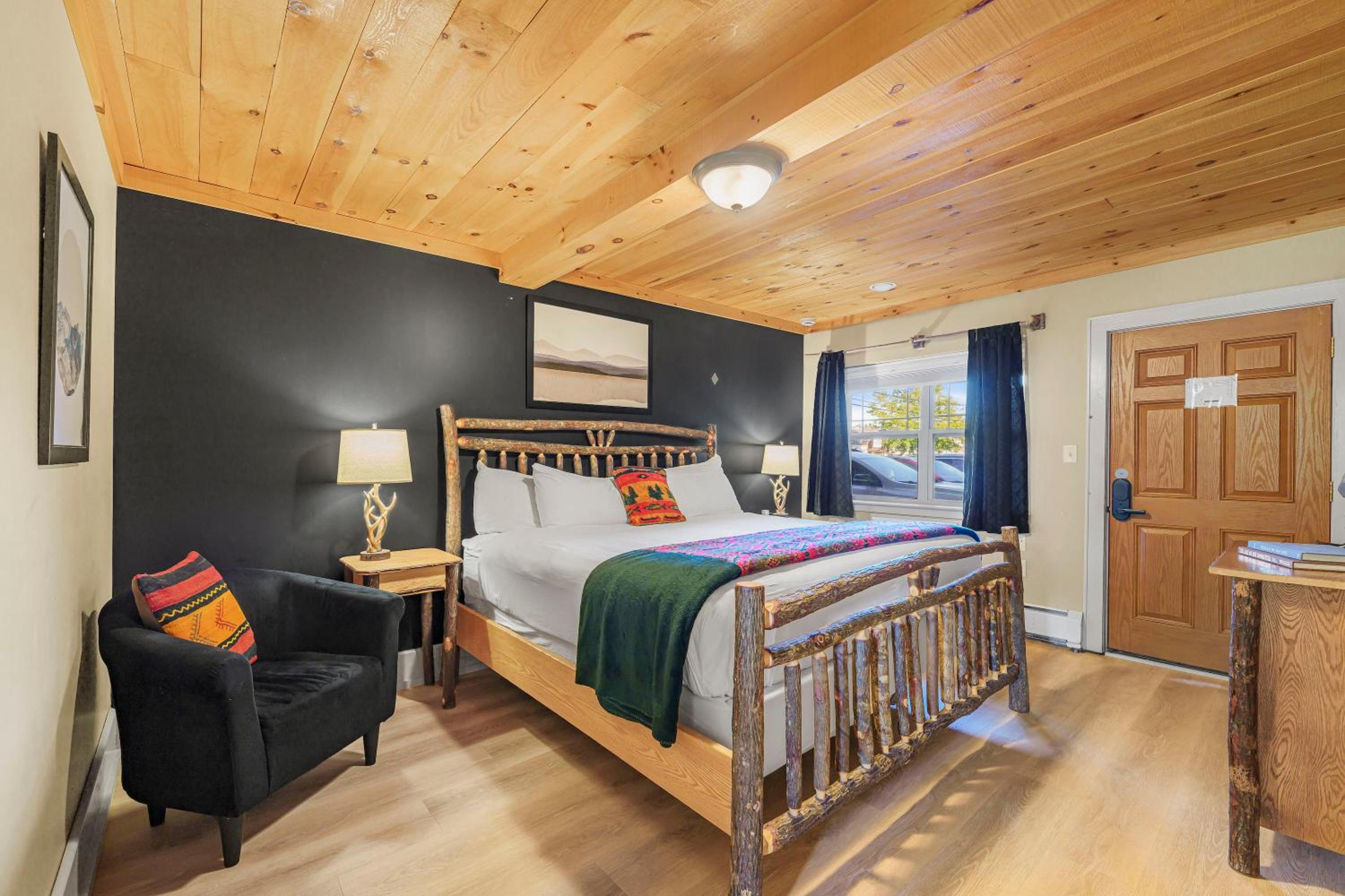Superior King Room photo 2
