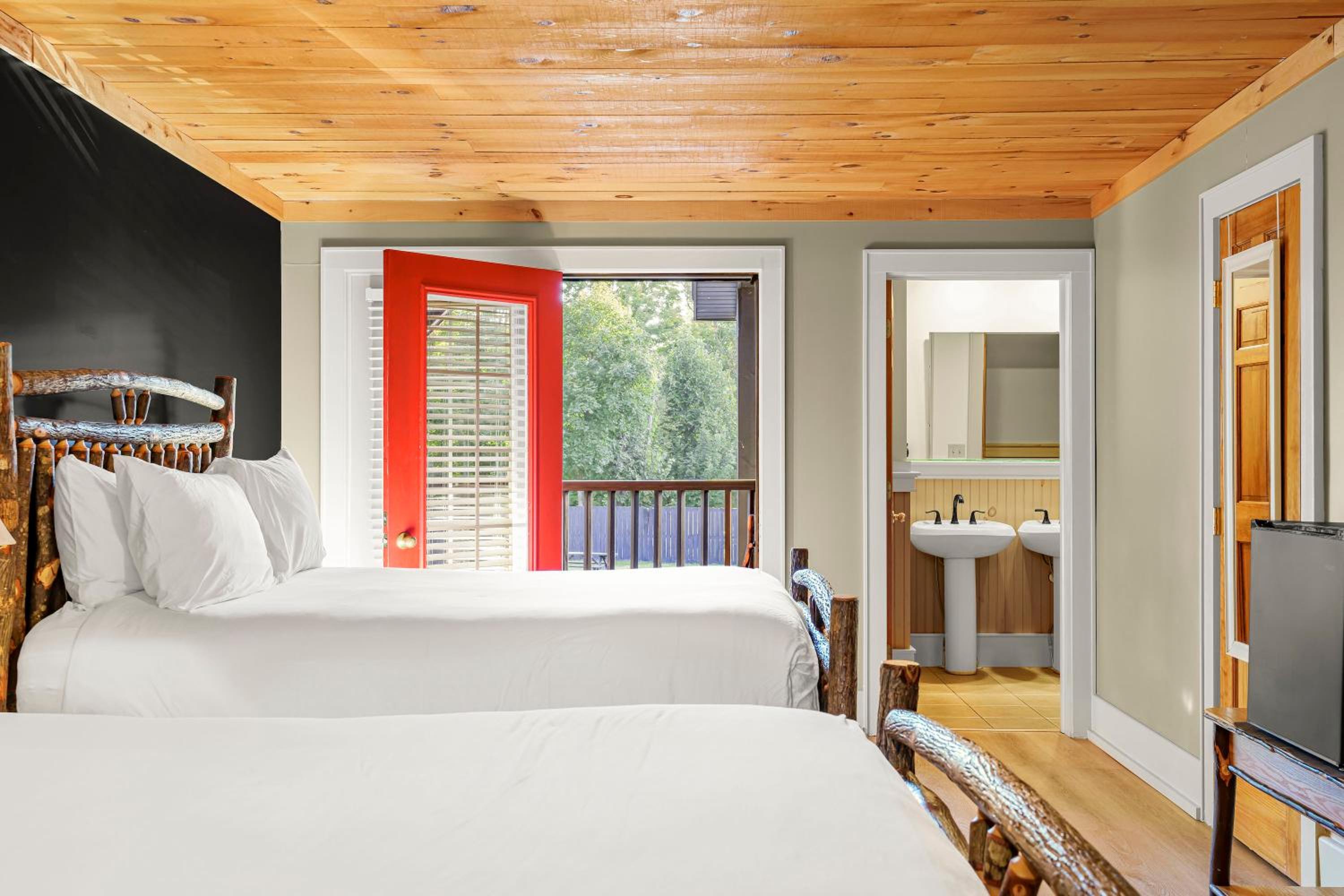 Deluxe Double Room - Photo 1