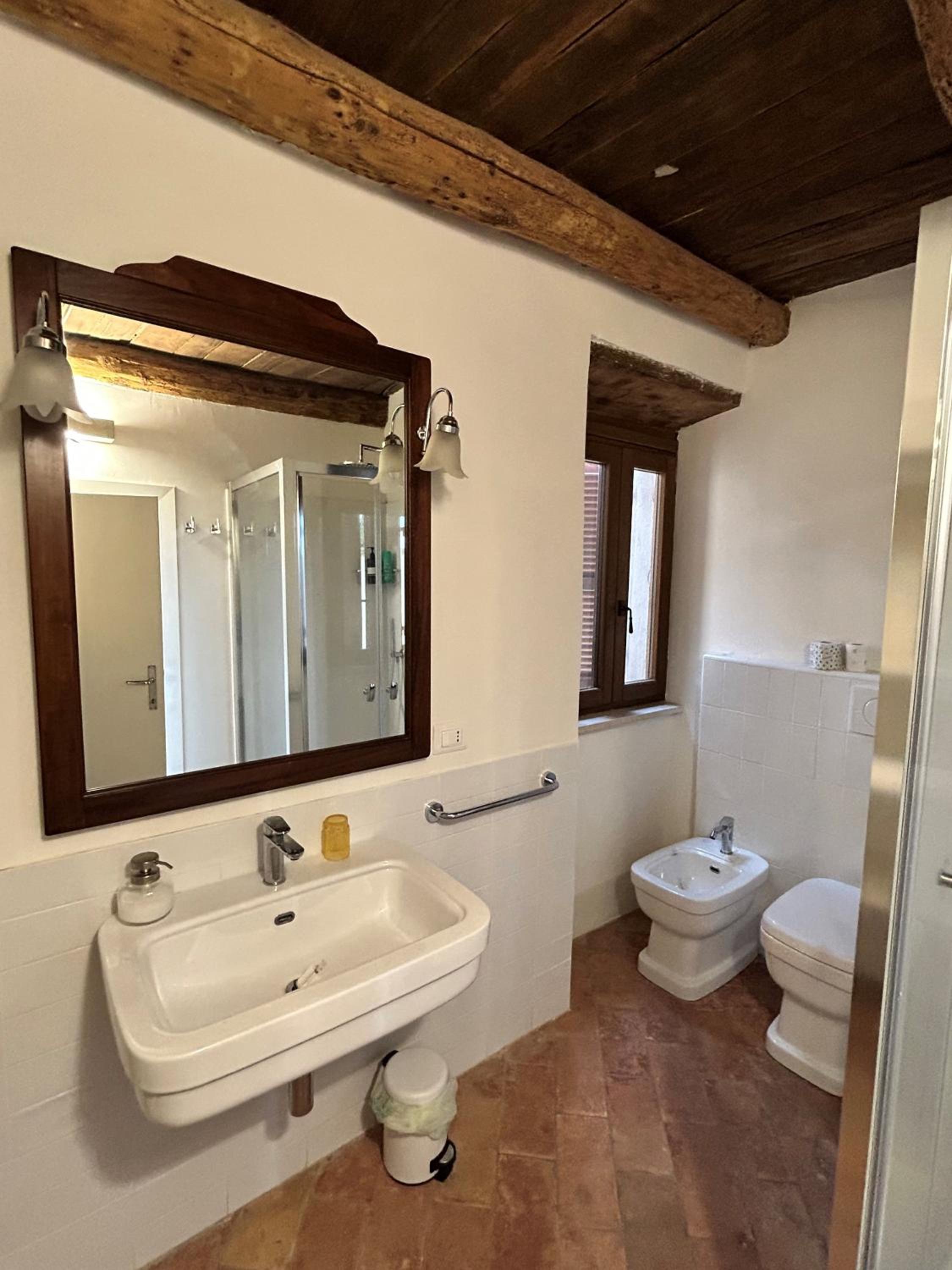 Two-Bedroom Apartment with Garden View - Photo 2