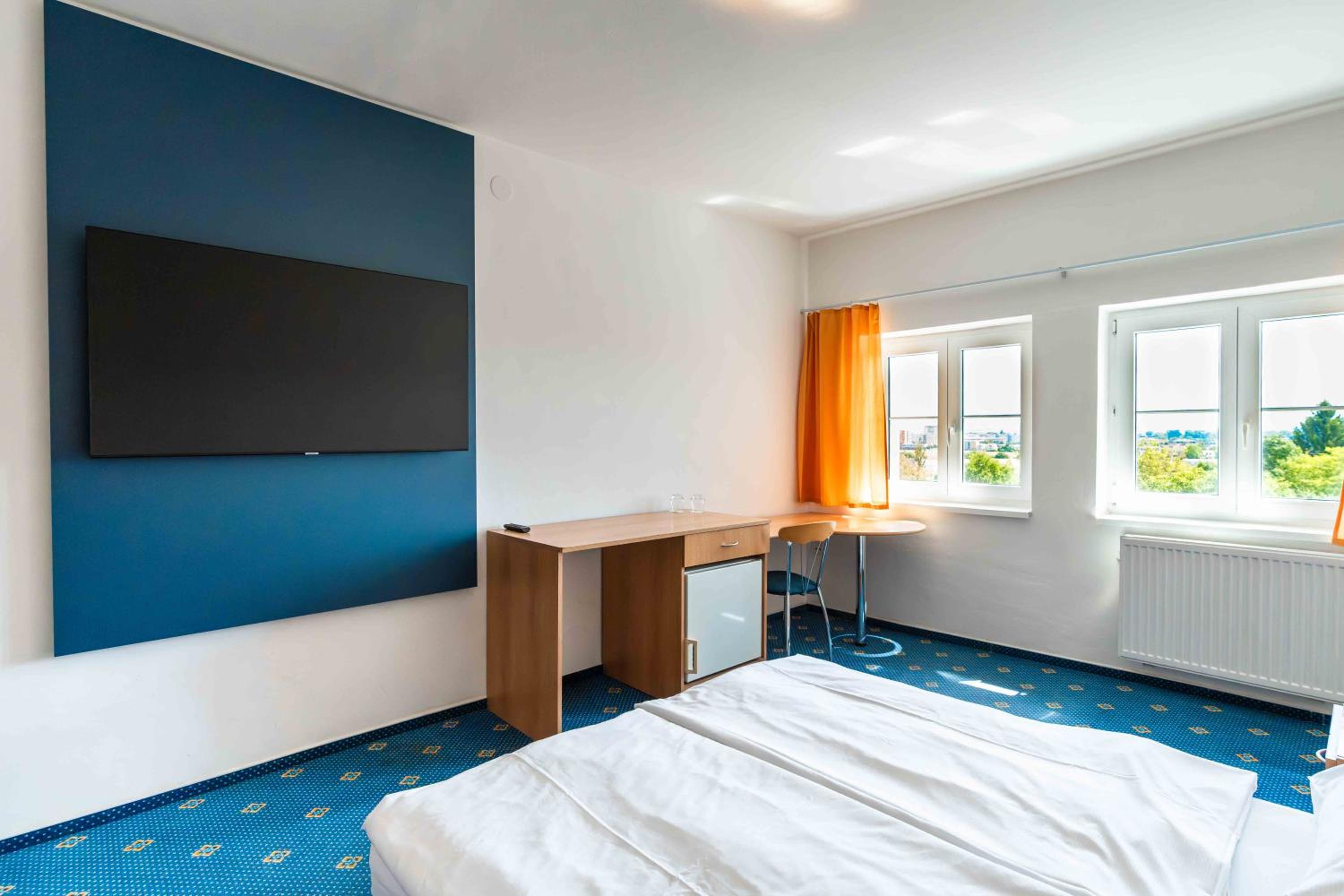 Standard Twin Room photo 2