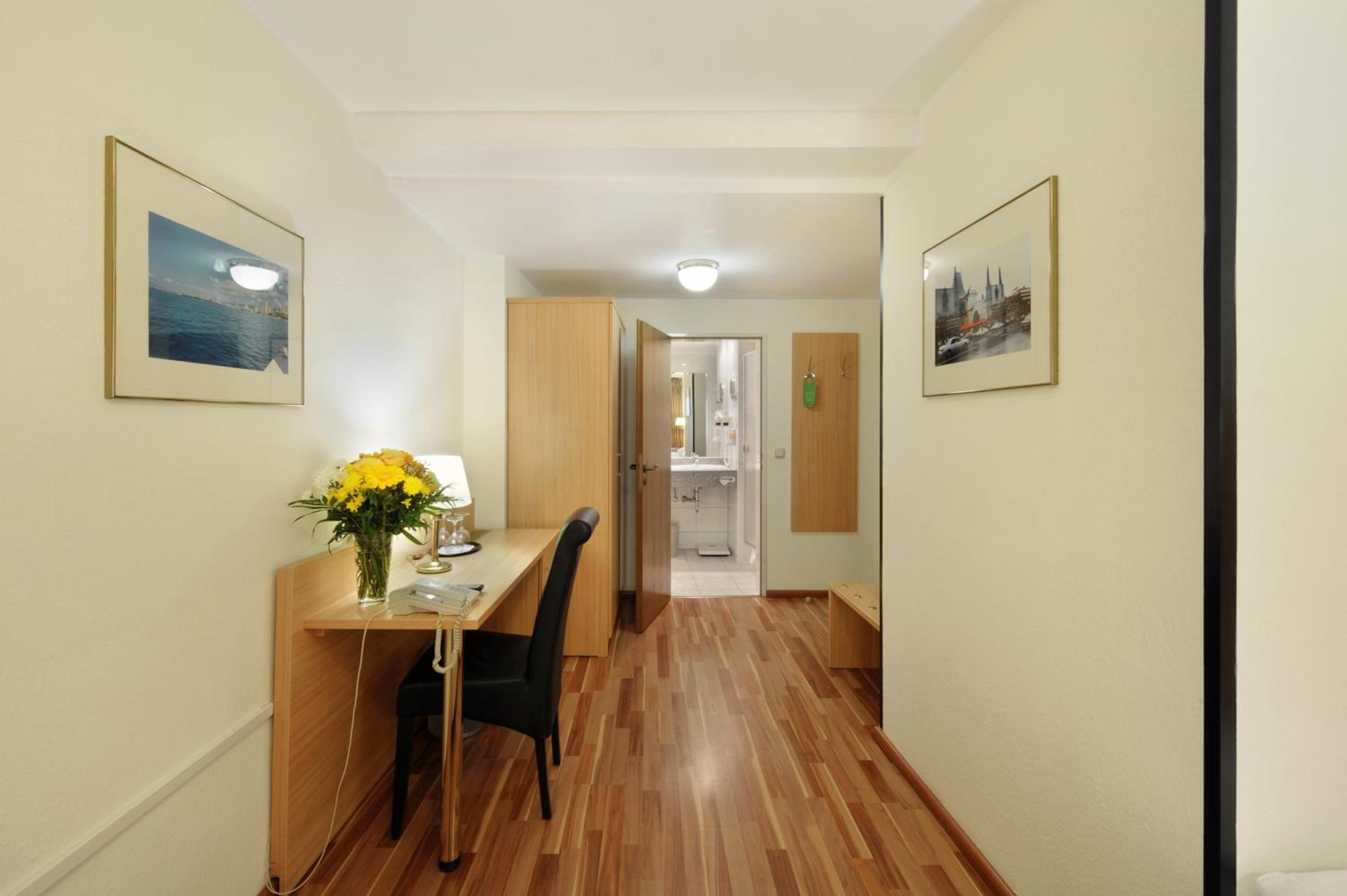 Triple Room - Photo 2