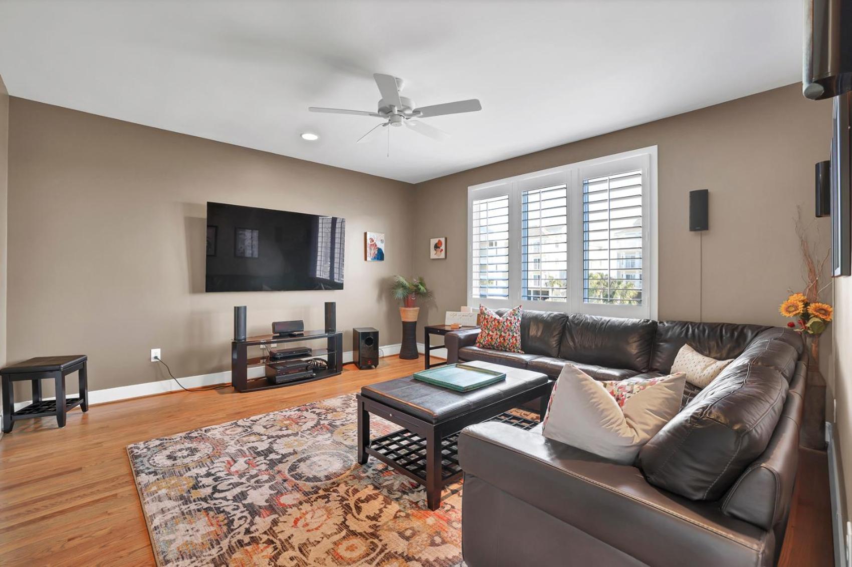 Four-Bedroom Vacation Home photo 2