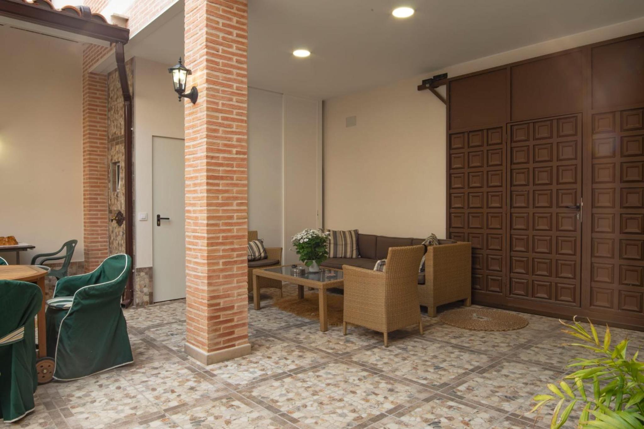 Two-Bedroom Apartment with Terrace photo 2