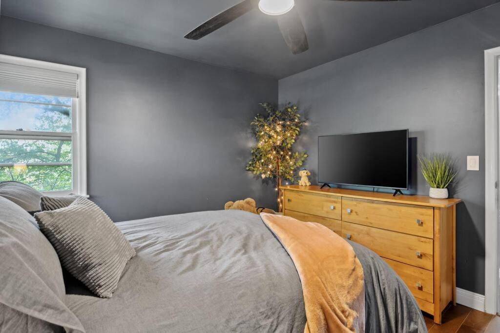 Two-Bedroom House photo 2