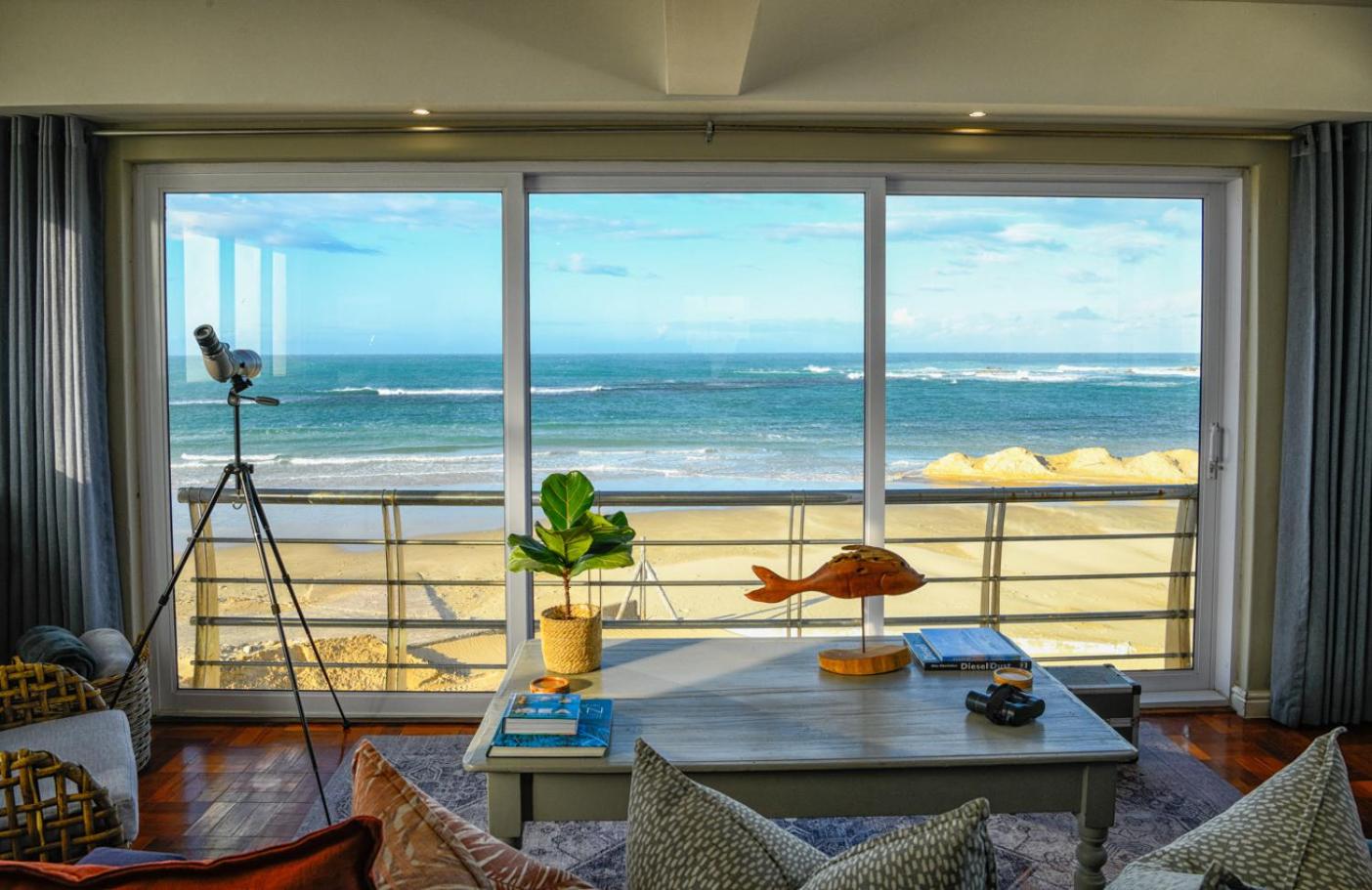 Villa with Sea View - Photo 10