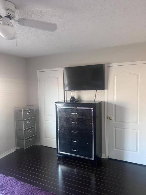 Four-Bedroom House photo 1