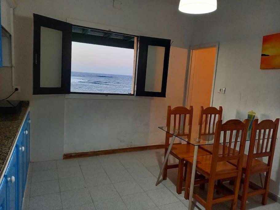 Two-Bedroom House photo 3