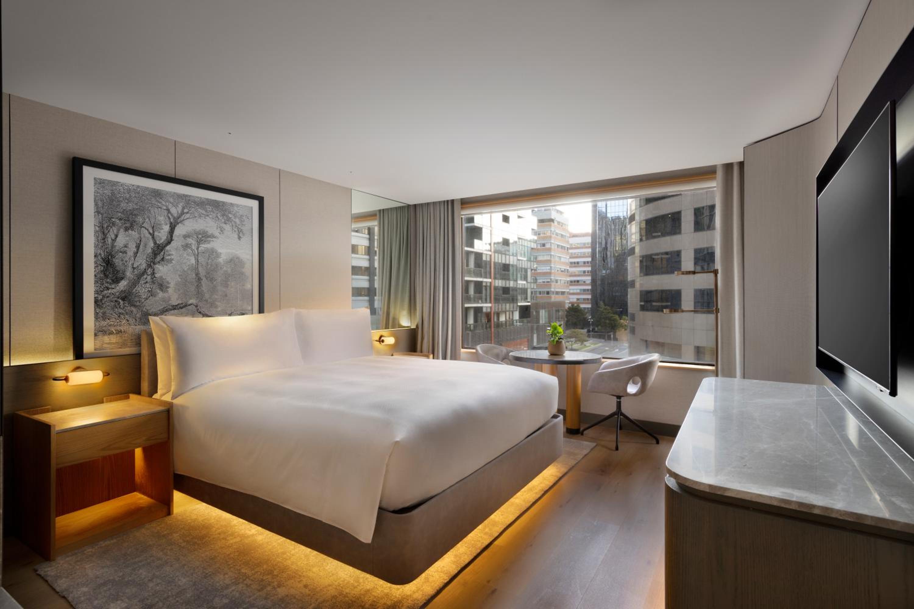 Deluxe King Room - Photo 1