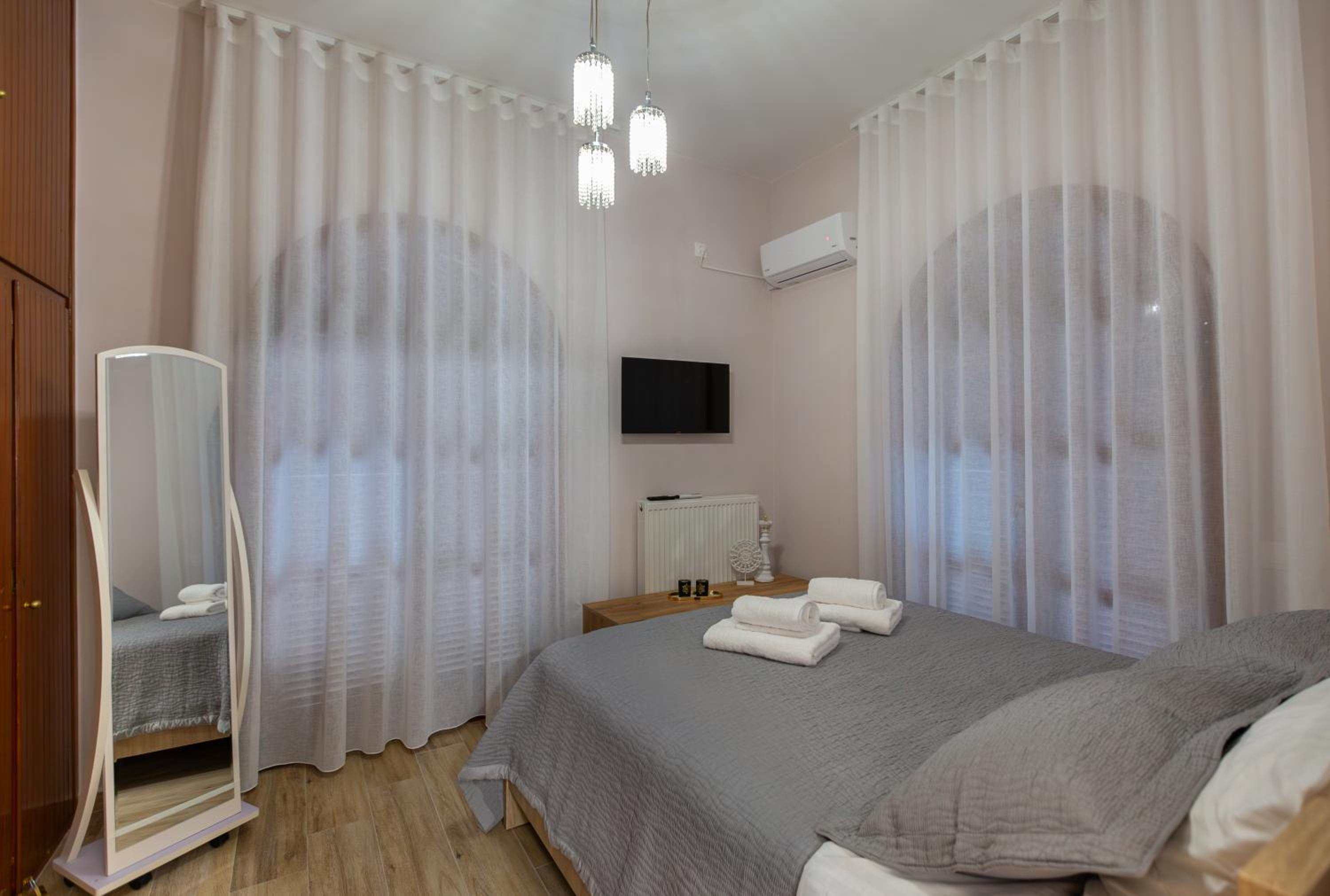 Villa with Sea View photo 1