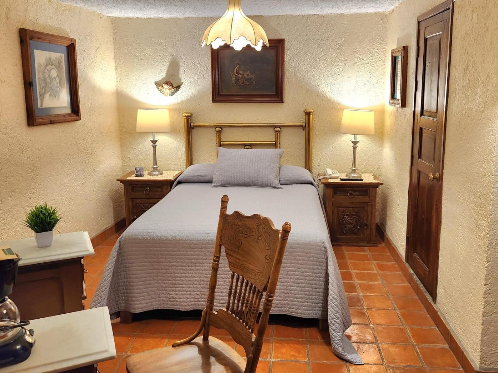Standard Room - Photo 1