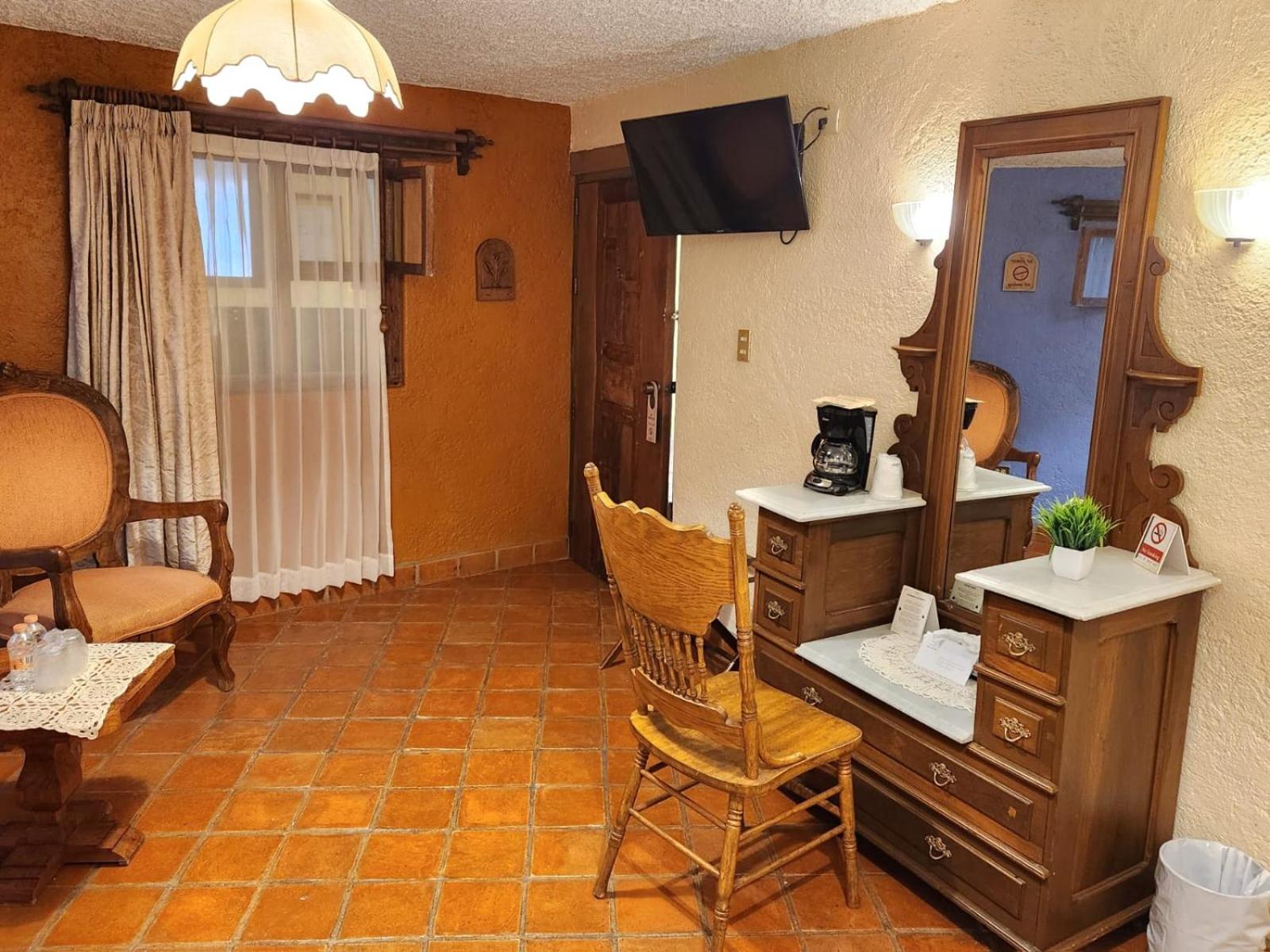 Standard Room - Photo 4