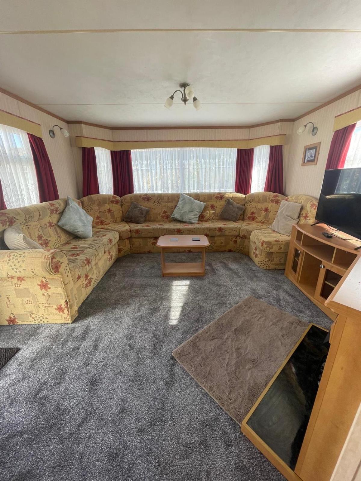 Caravan photo 1