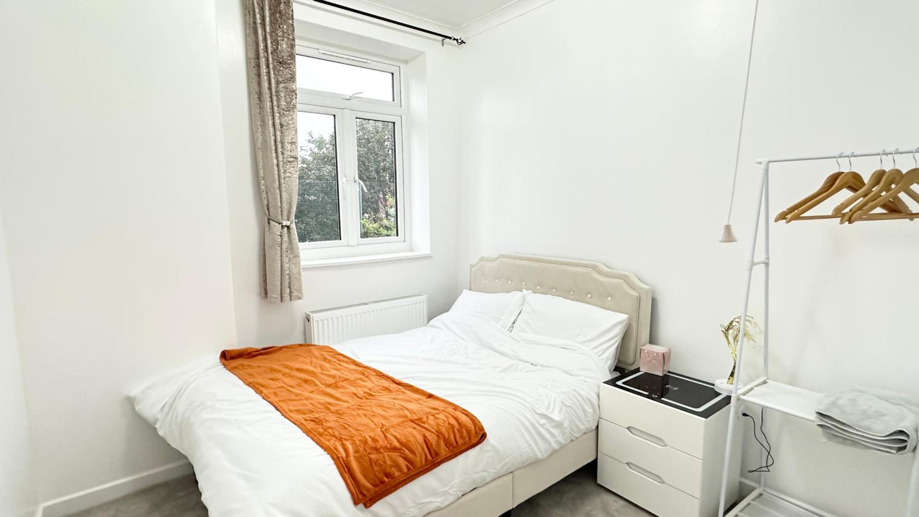 Double Room with Shared Bathroom photo 1