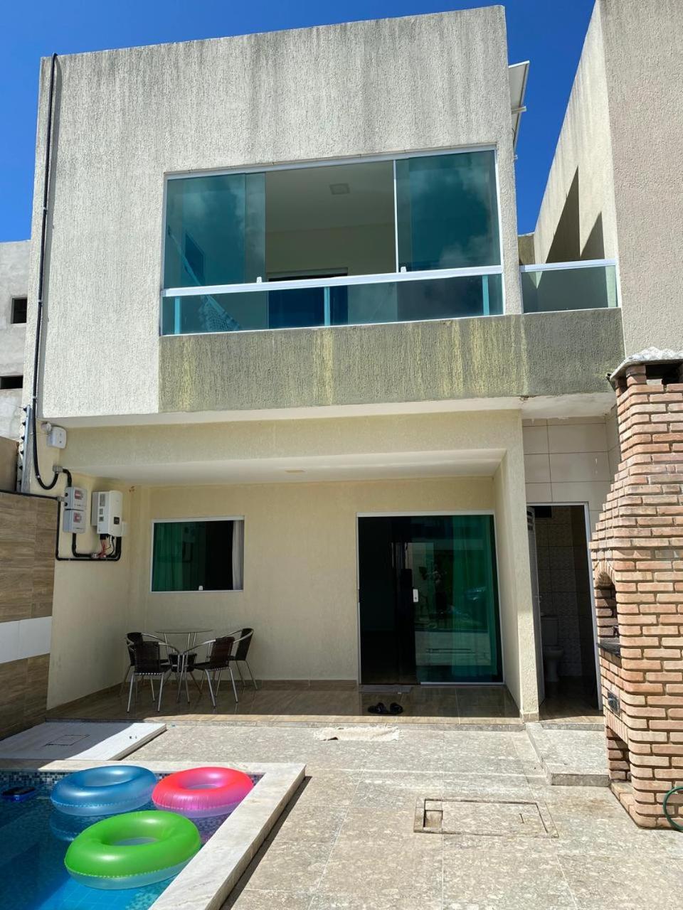 Four-Bedroom House photo 2