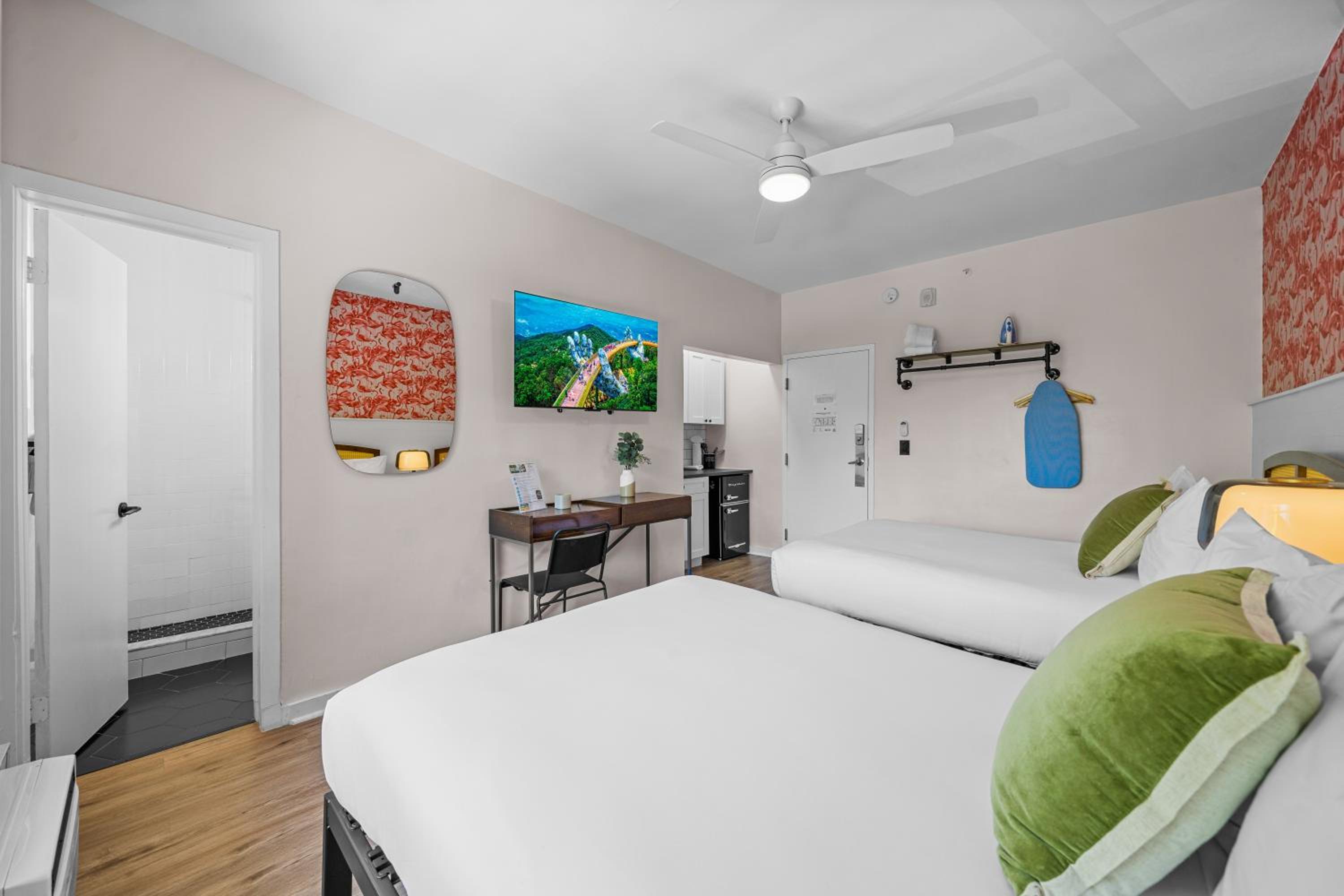 Deluxe Two Queen Beds with Kitchenette - Photo 2