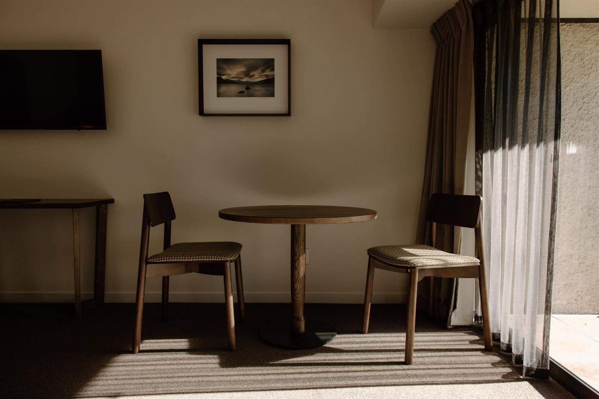 Premium Hotel Room - Photo 4