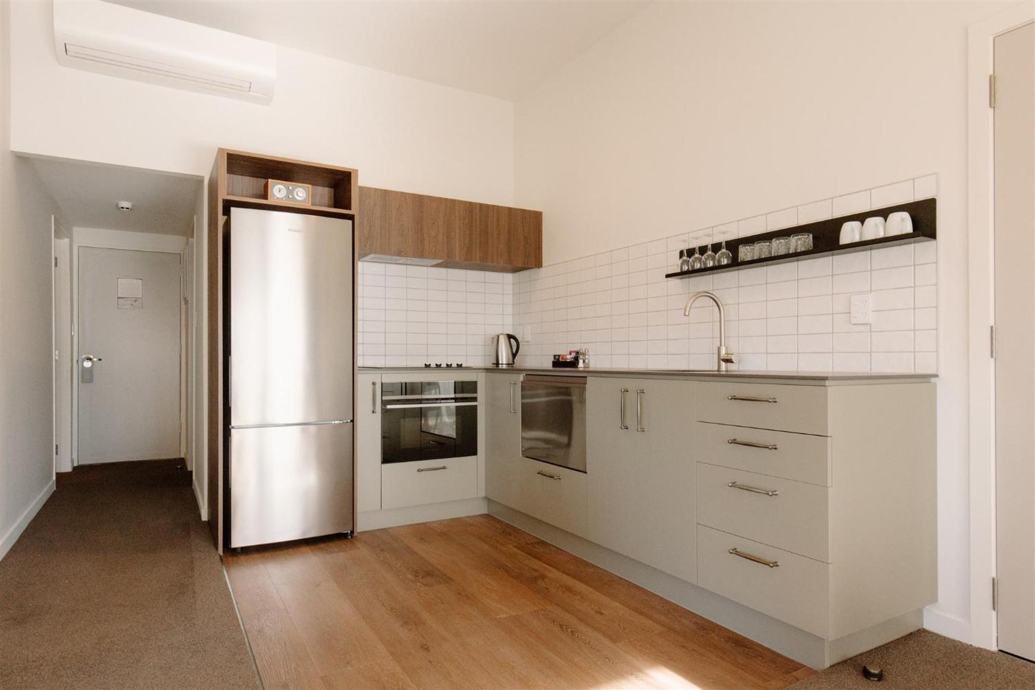 Premium Apartment - Photo 2