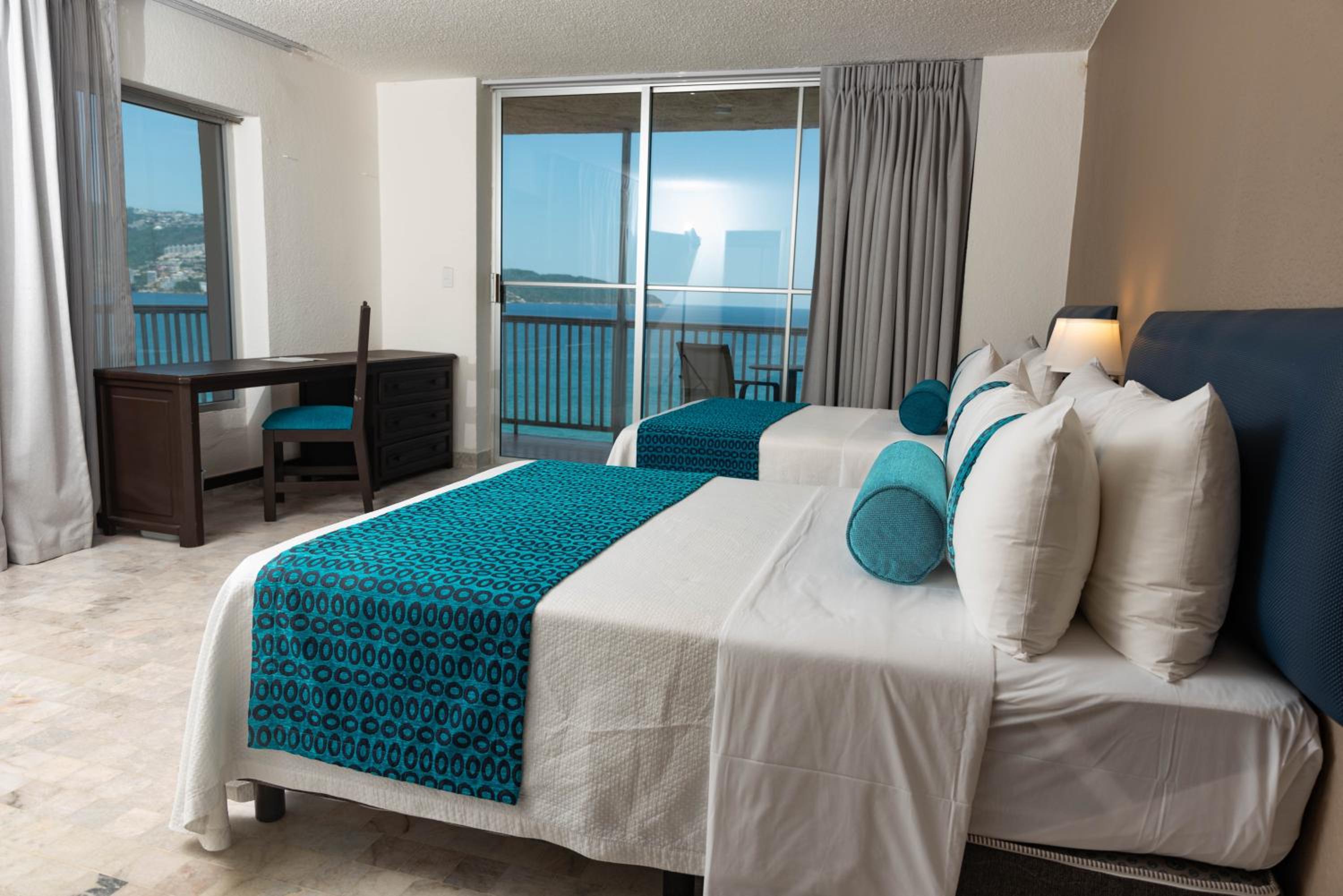 Standard Double Room with Two Double Beds - Photo 3