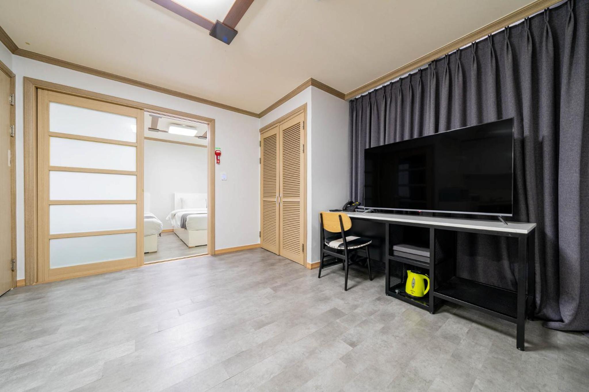 1.5 room Pension style Twin Ondol - Photo 4