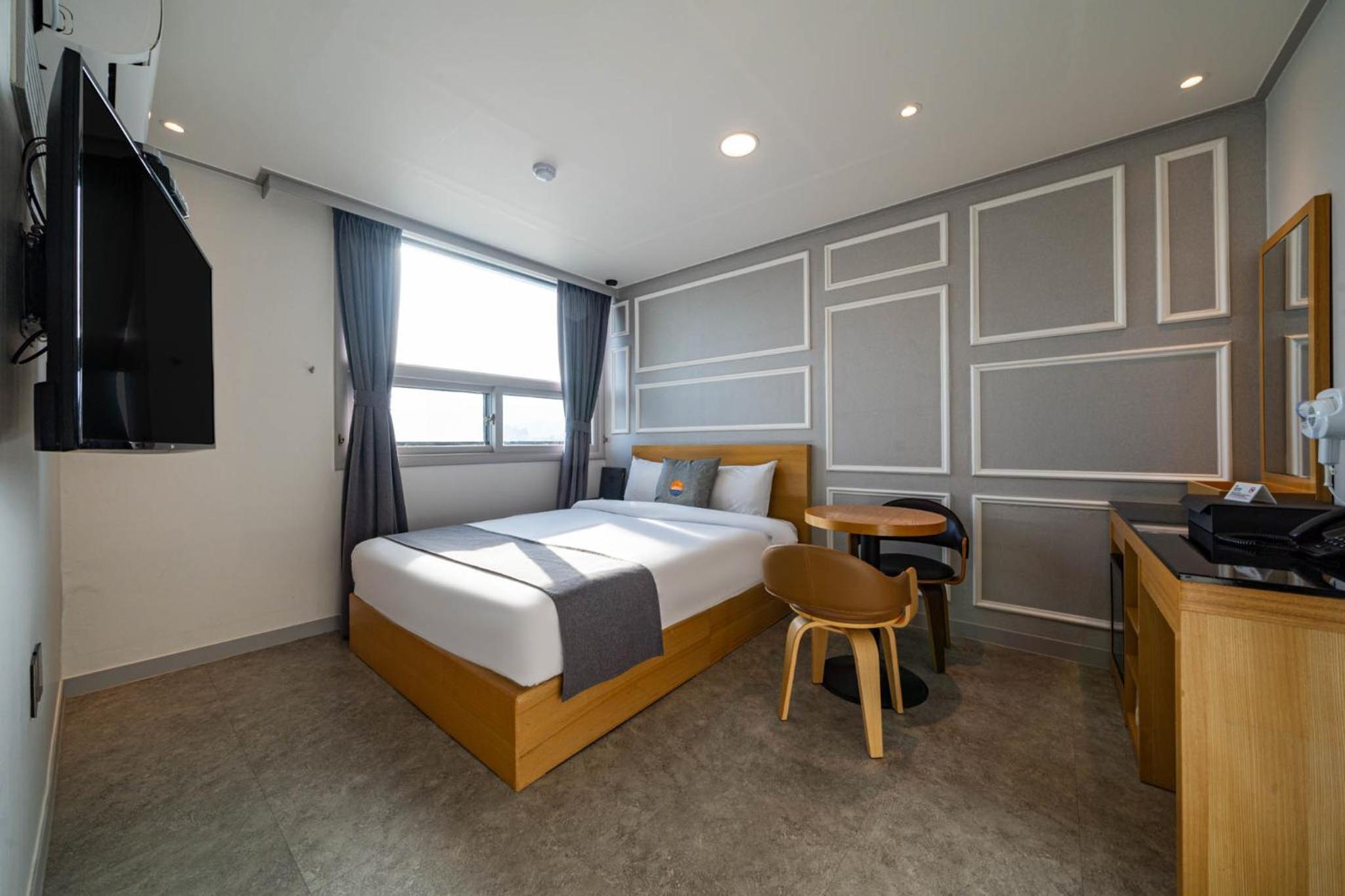 Standard Harbor Double Room - Photo 3