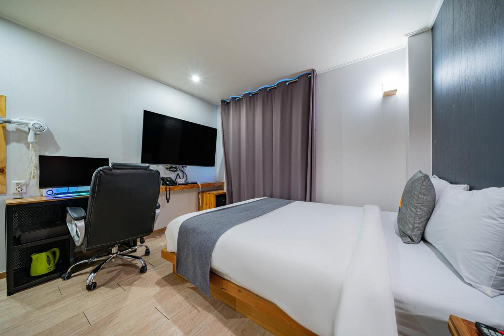 Standard Gaming room - Photo 1