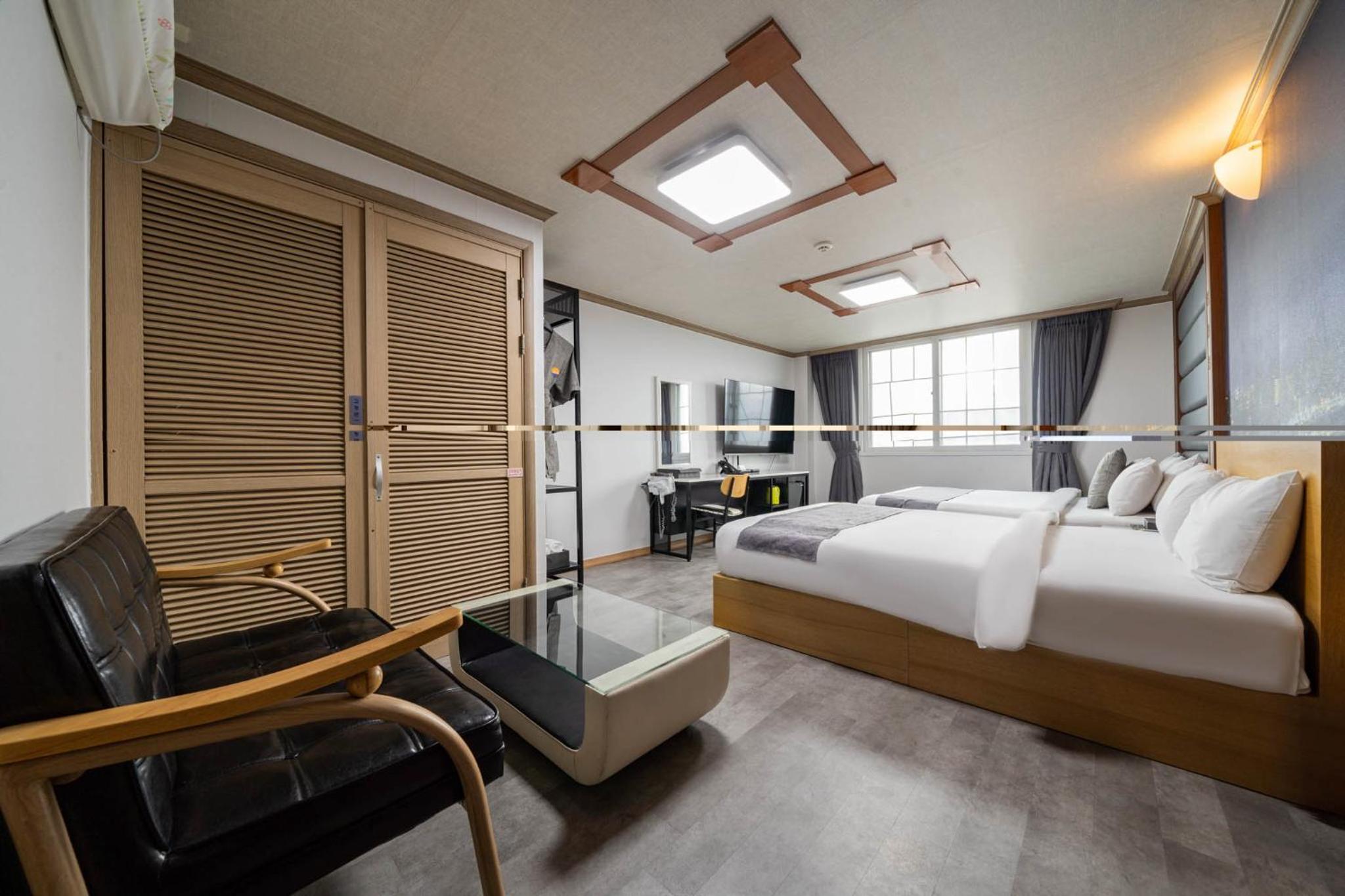 Premium Double Twin room - Photo 3