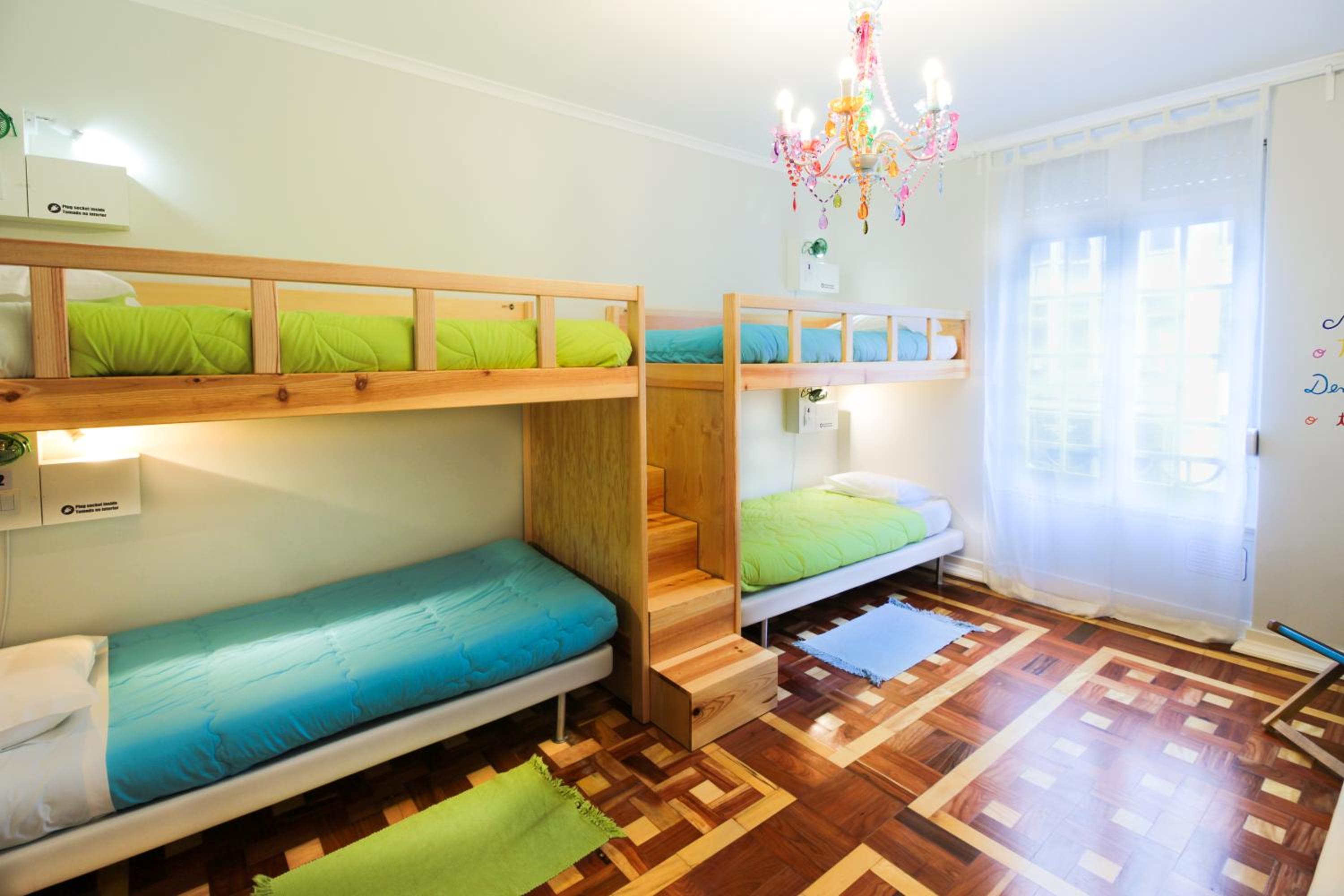 Quadruple Room with Private Bathroom