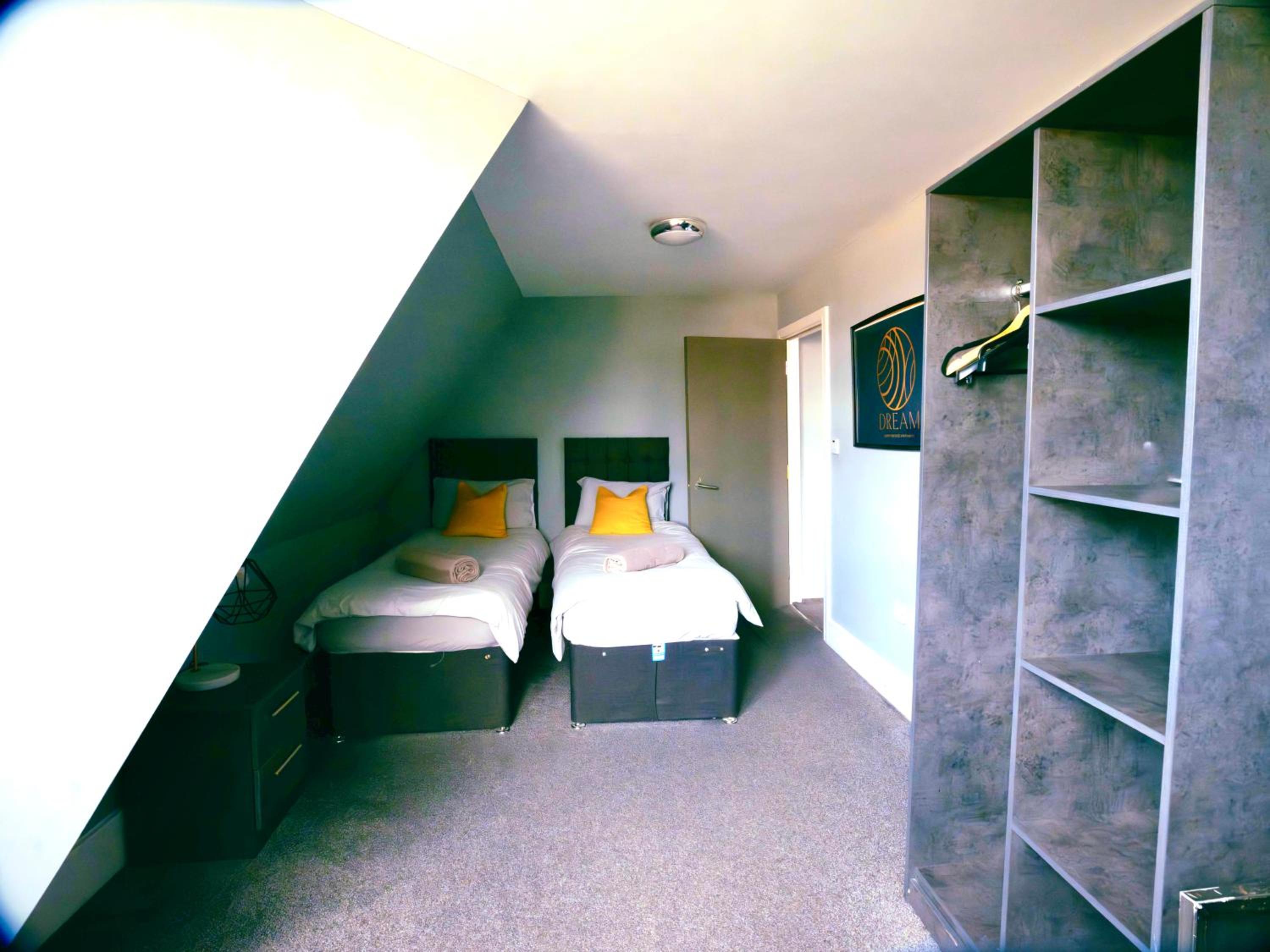 Two-Bedroom Apartment photo 2