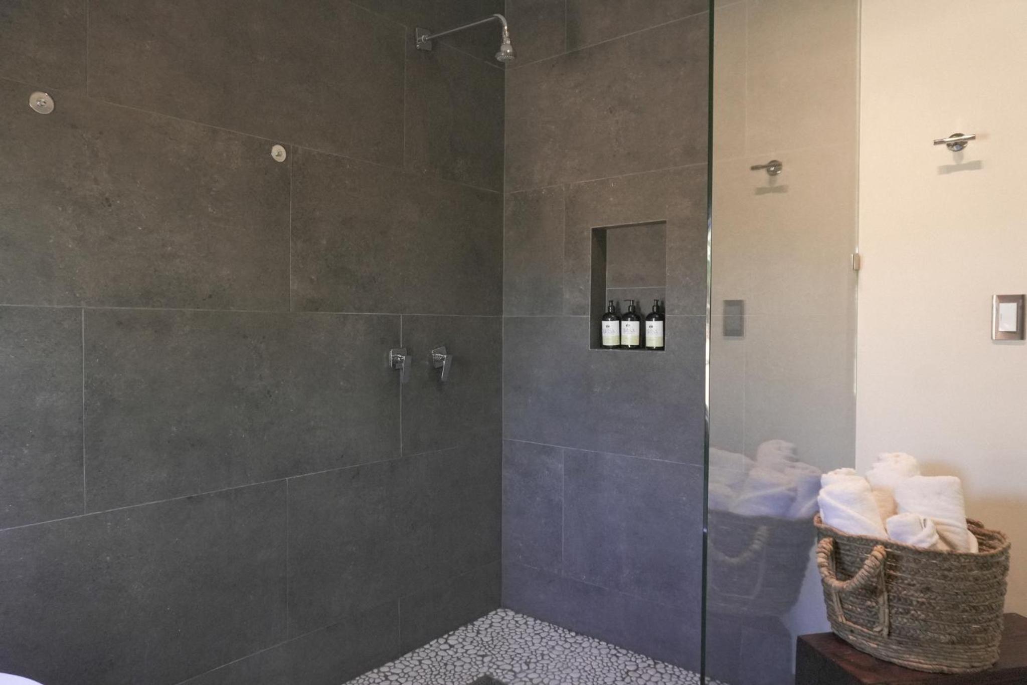 Deluxe Villa - Photo 7