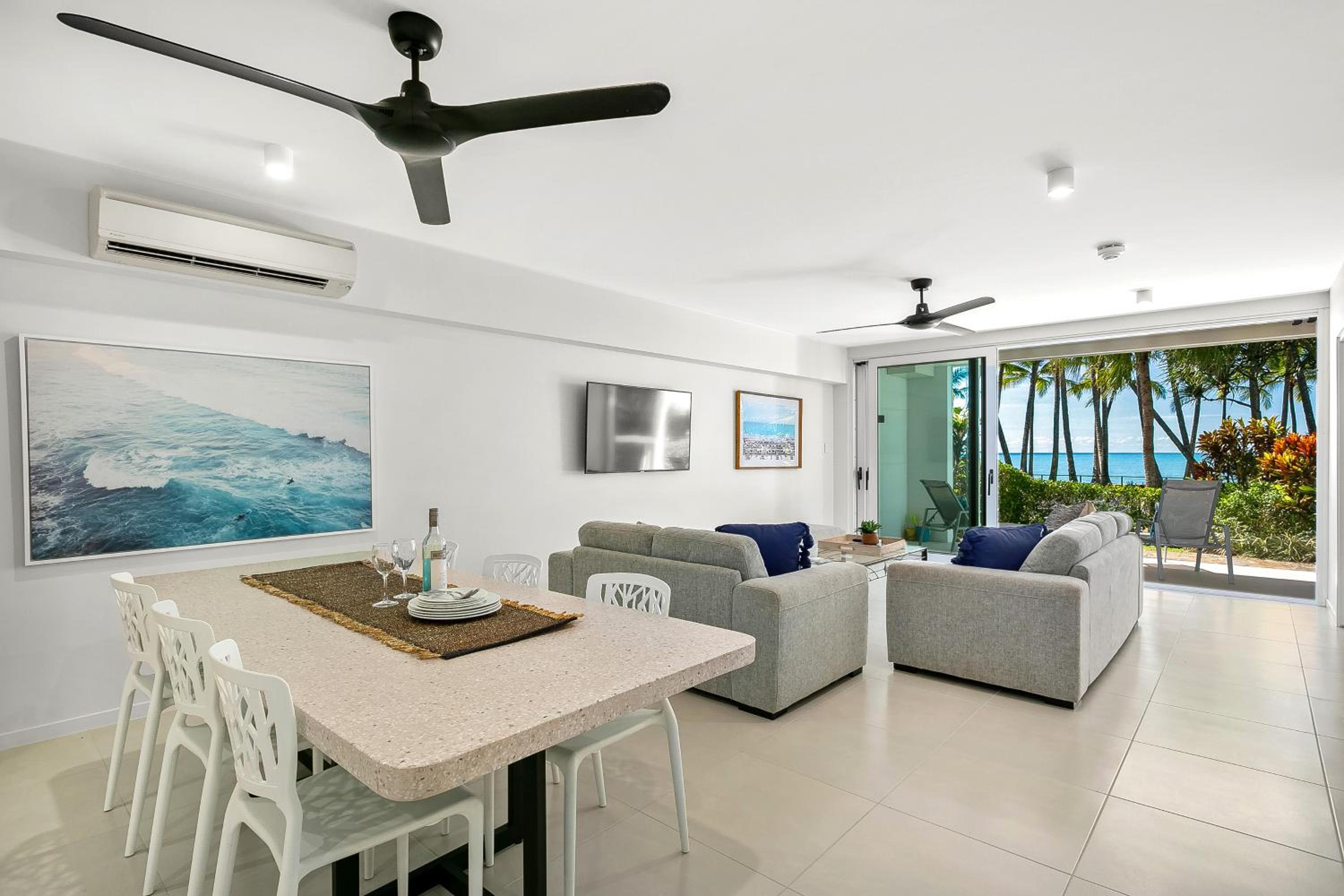 Apartment 21 With Ocean View