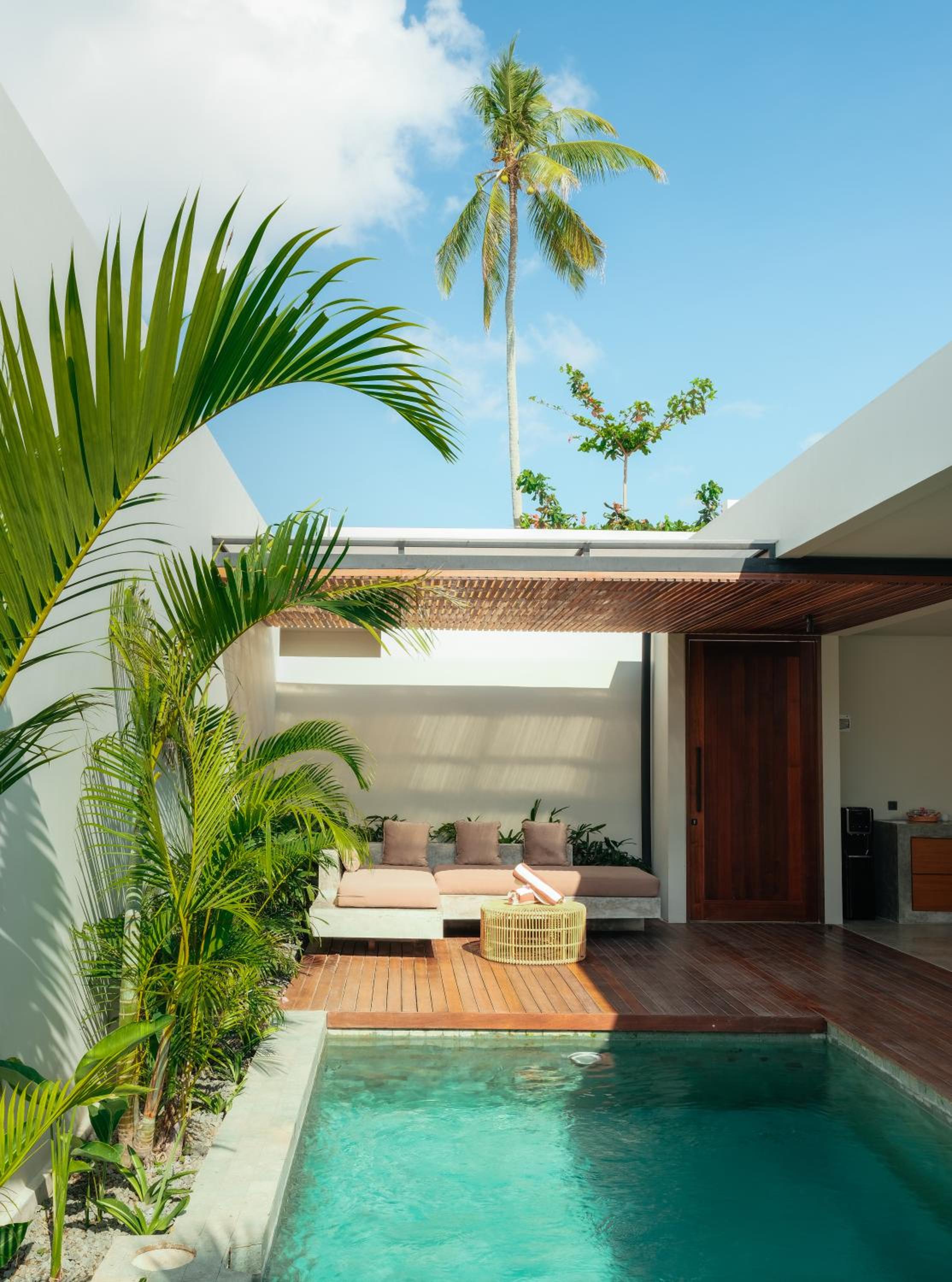Villa with Private Pool - Photo 19