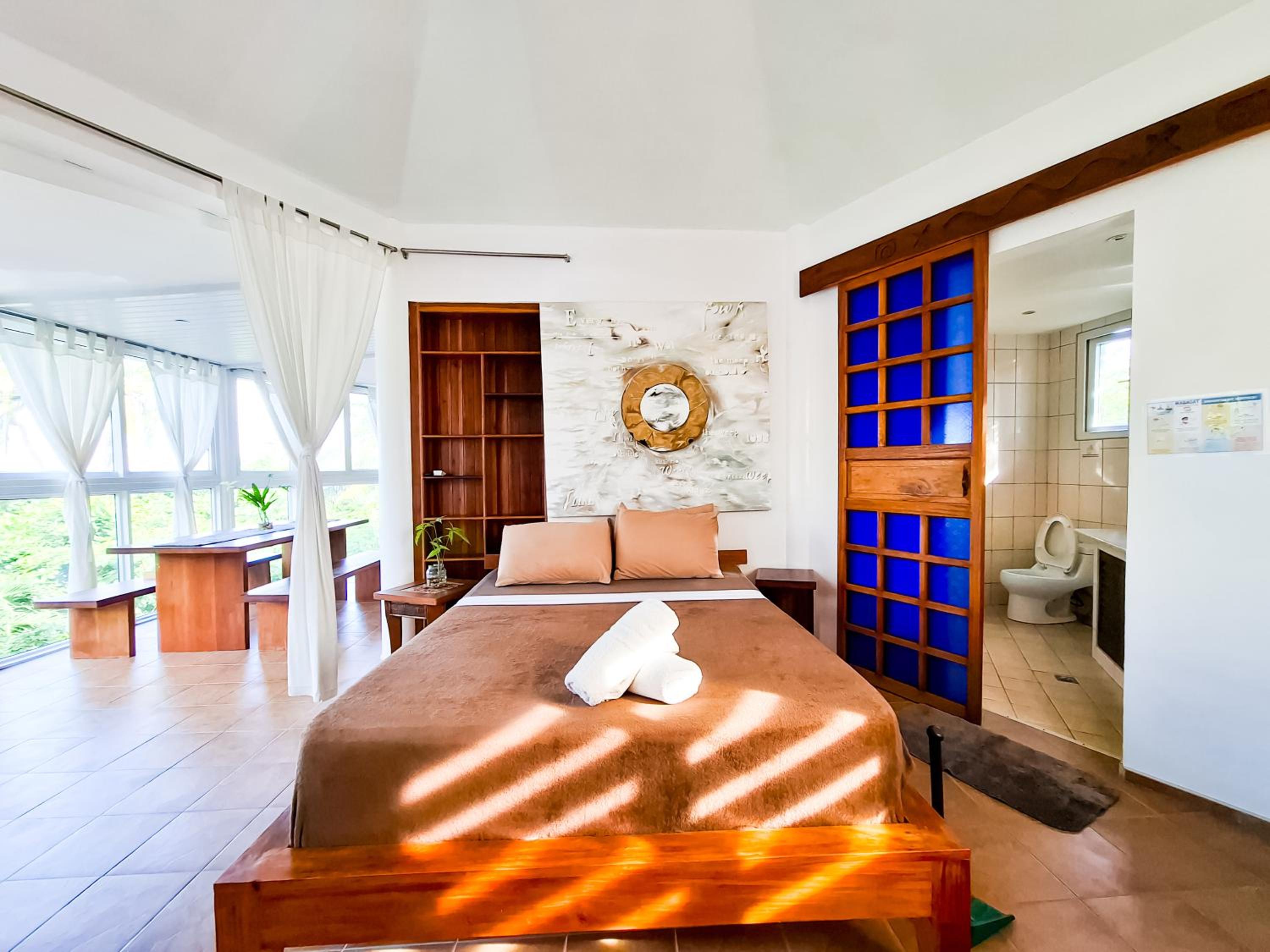 Penthouse - Photo 3