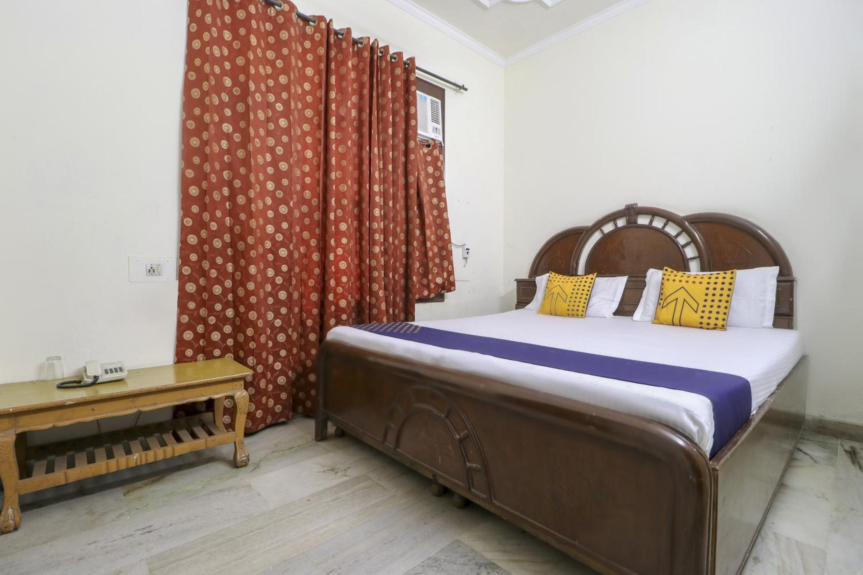 Classic Triple Room - Photo 4