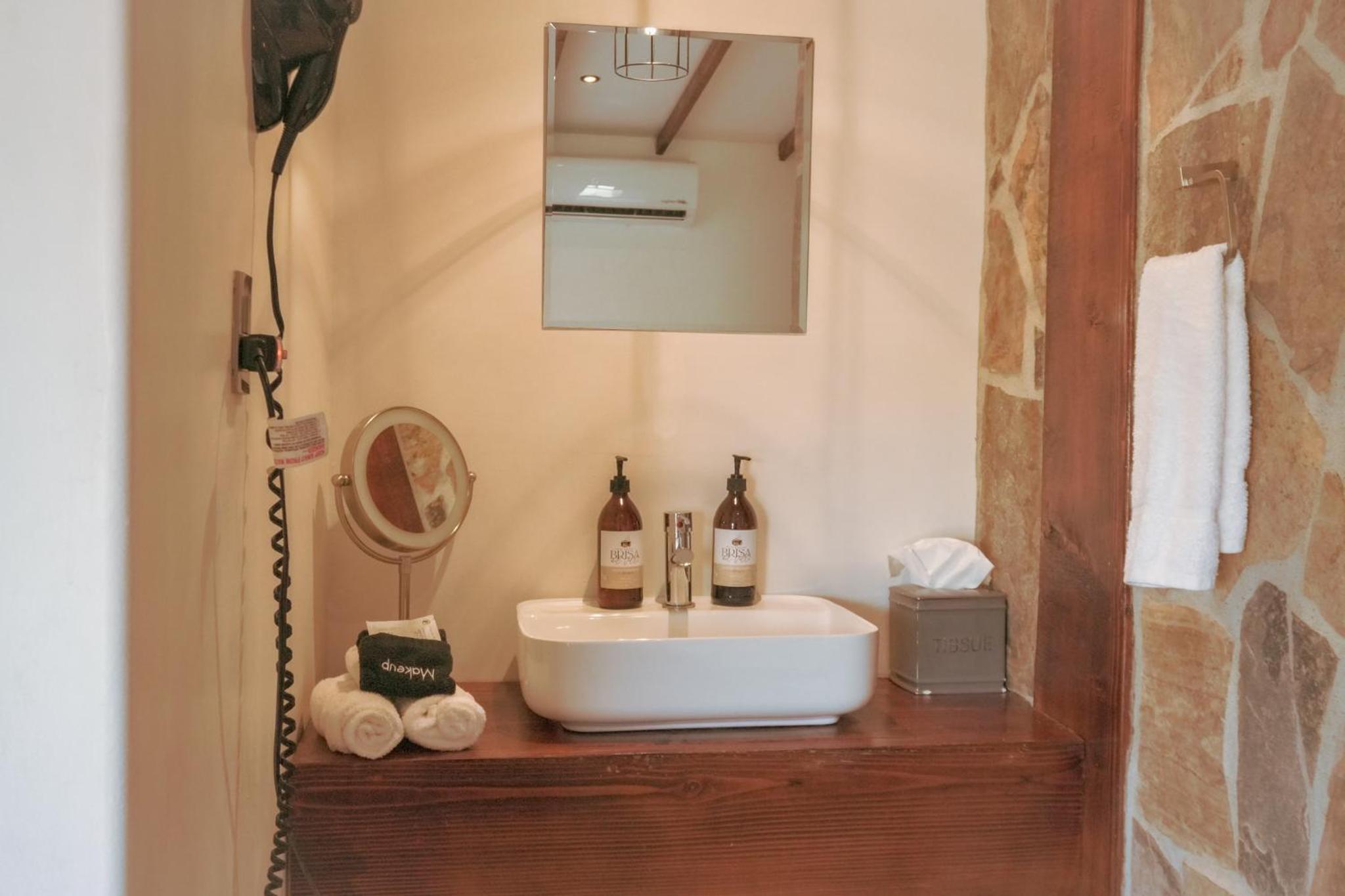 Superior Villa - Photo 8