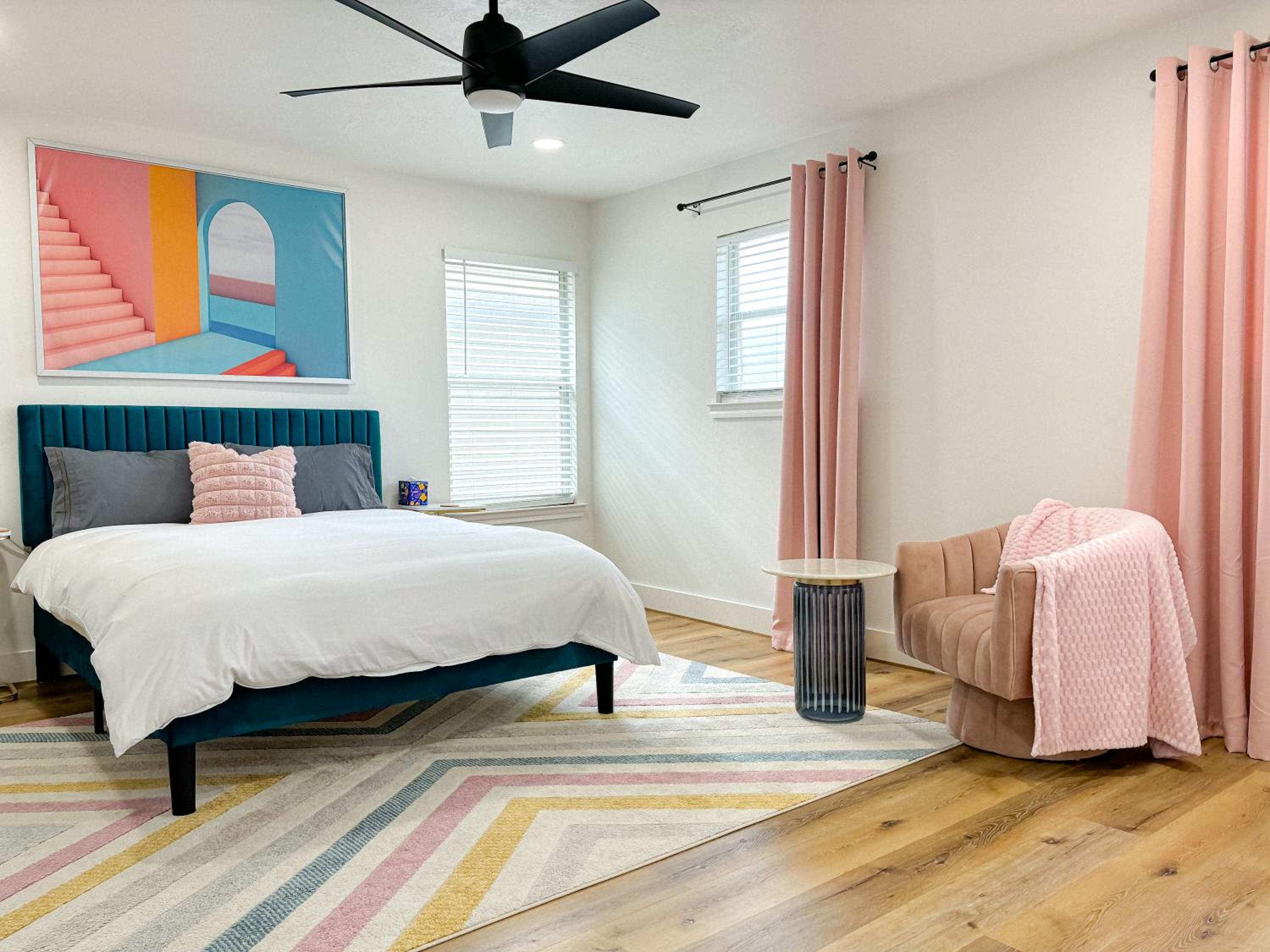 Queen Room