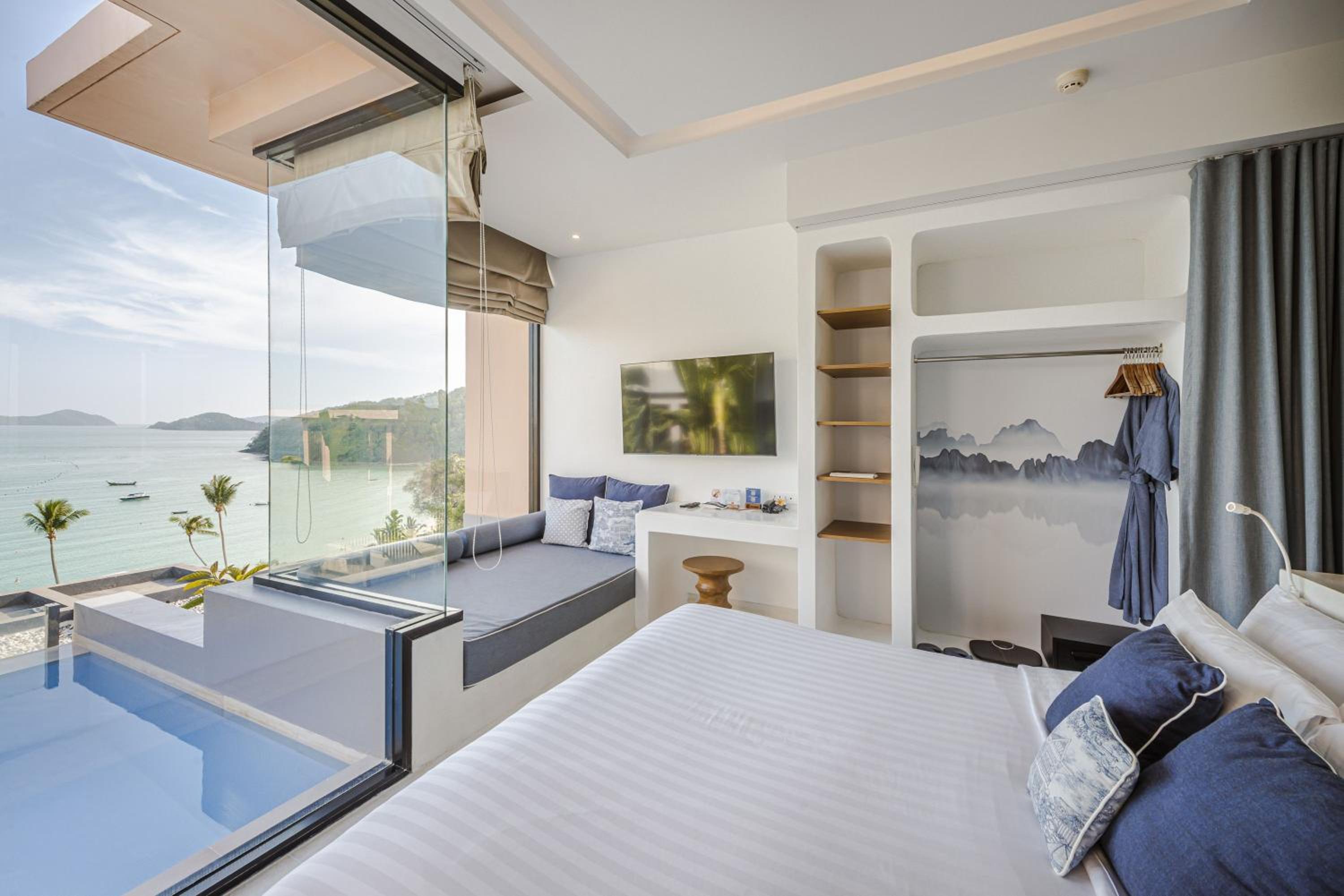 Panoramic Pool Villa (Free Selected Mini-bar)