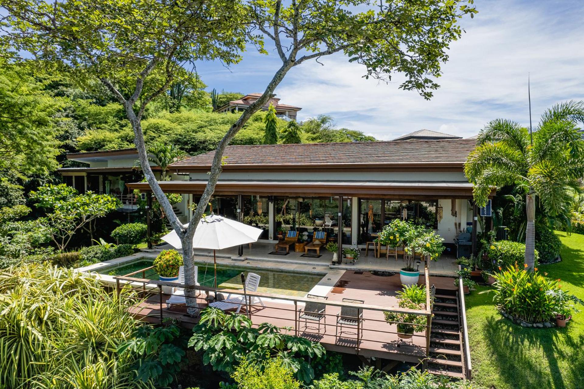 Deluxe Villa photo 1