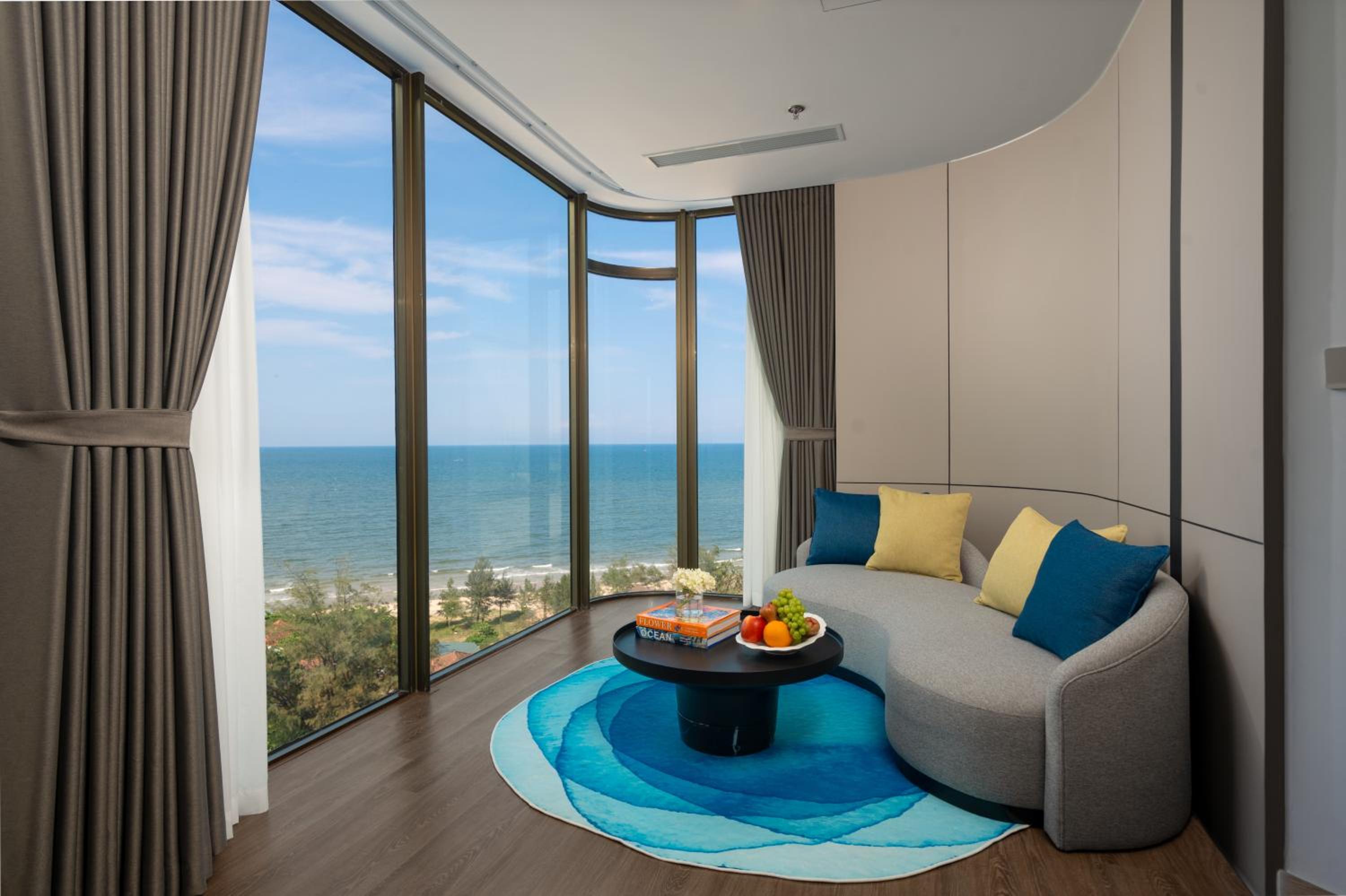 King Room with Sea View photo 2