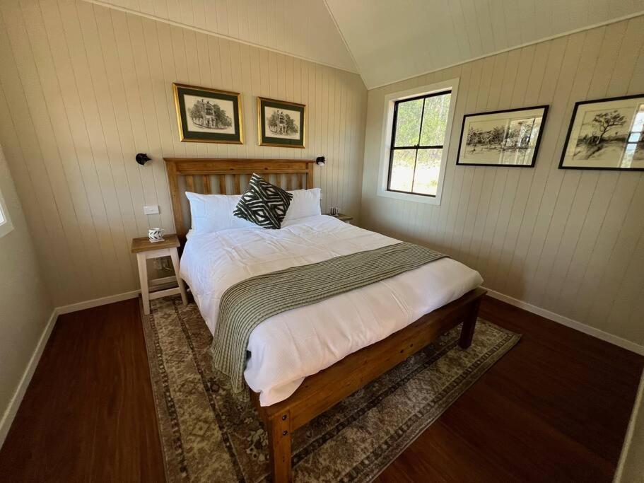 One-Bedroom House photo 1