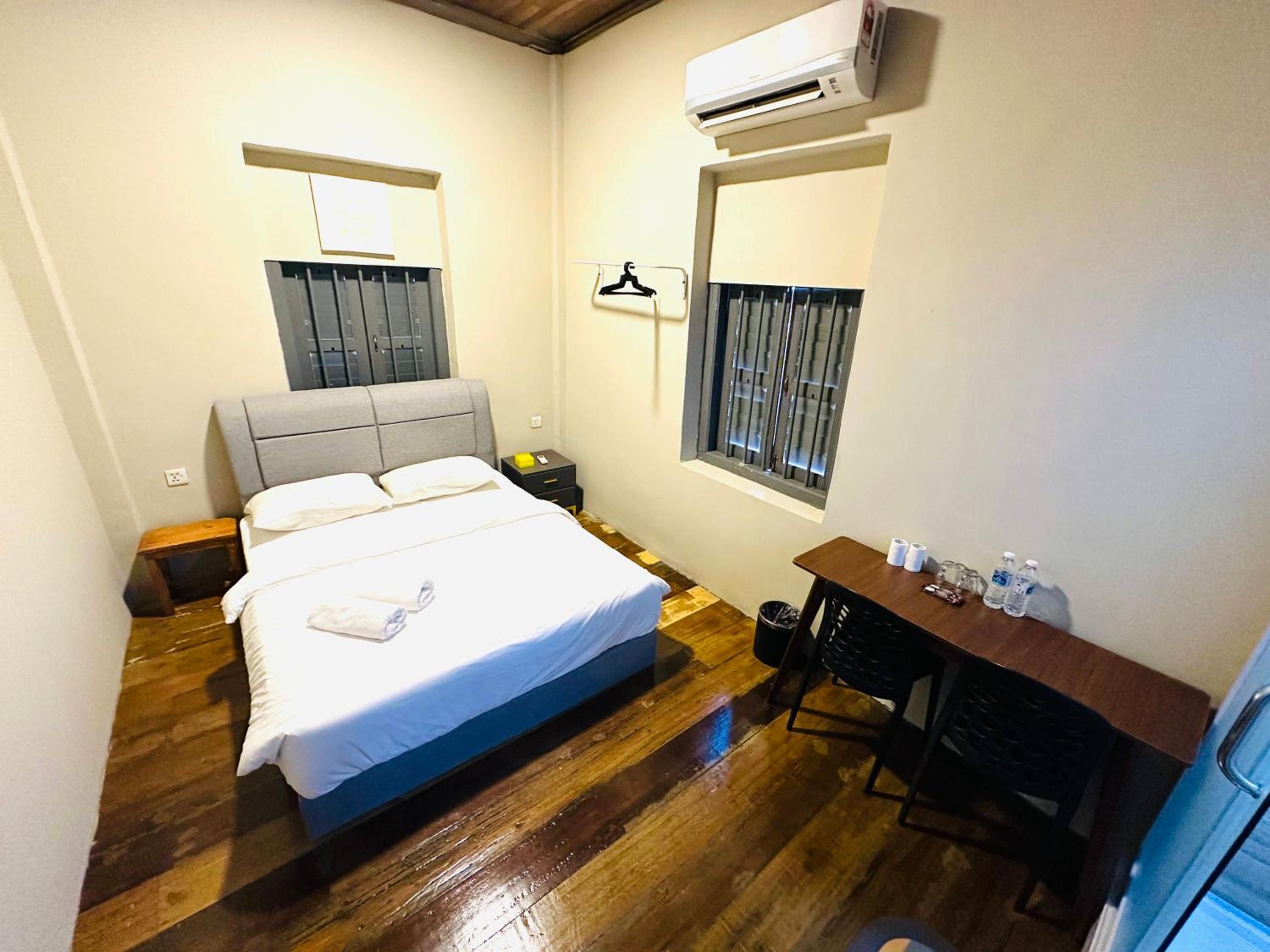 Budget Double Room - Photo 1