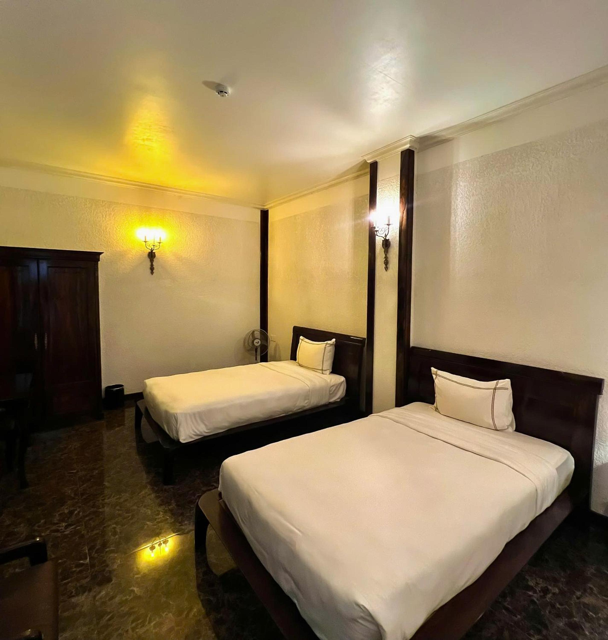 Standard Twin Room photo 3